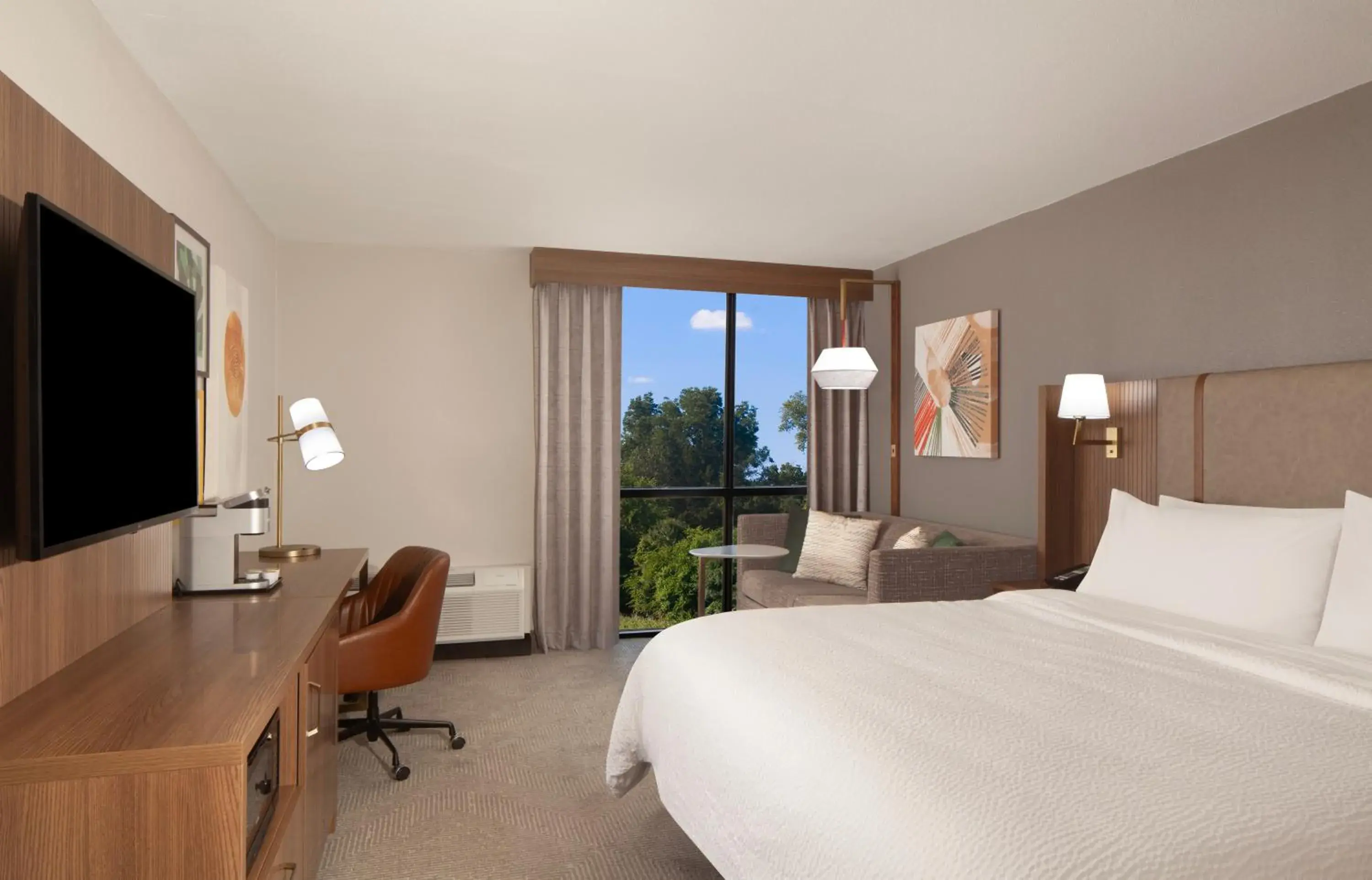 Standard Room in Holiday Inn Corpus Christi Arpt & Conf Ctr by IHG Standard Room in Holiday Inn Corpus Christi Arpt & Conf Ctr by IHG