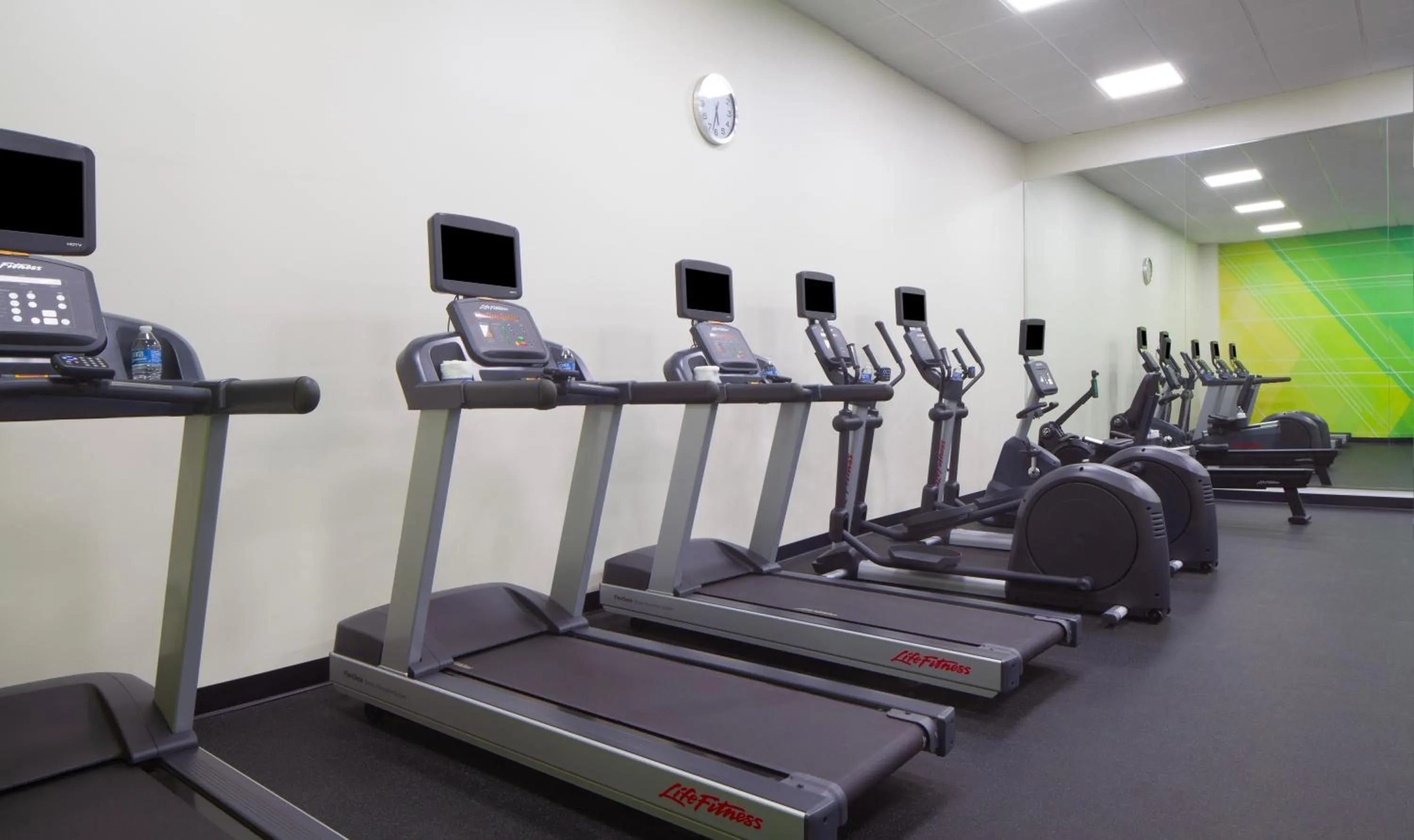 Fitness centre/facilities in Holiday Inn Corpus Christi Arpt & Conf Ctr by IHG