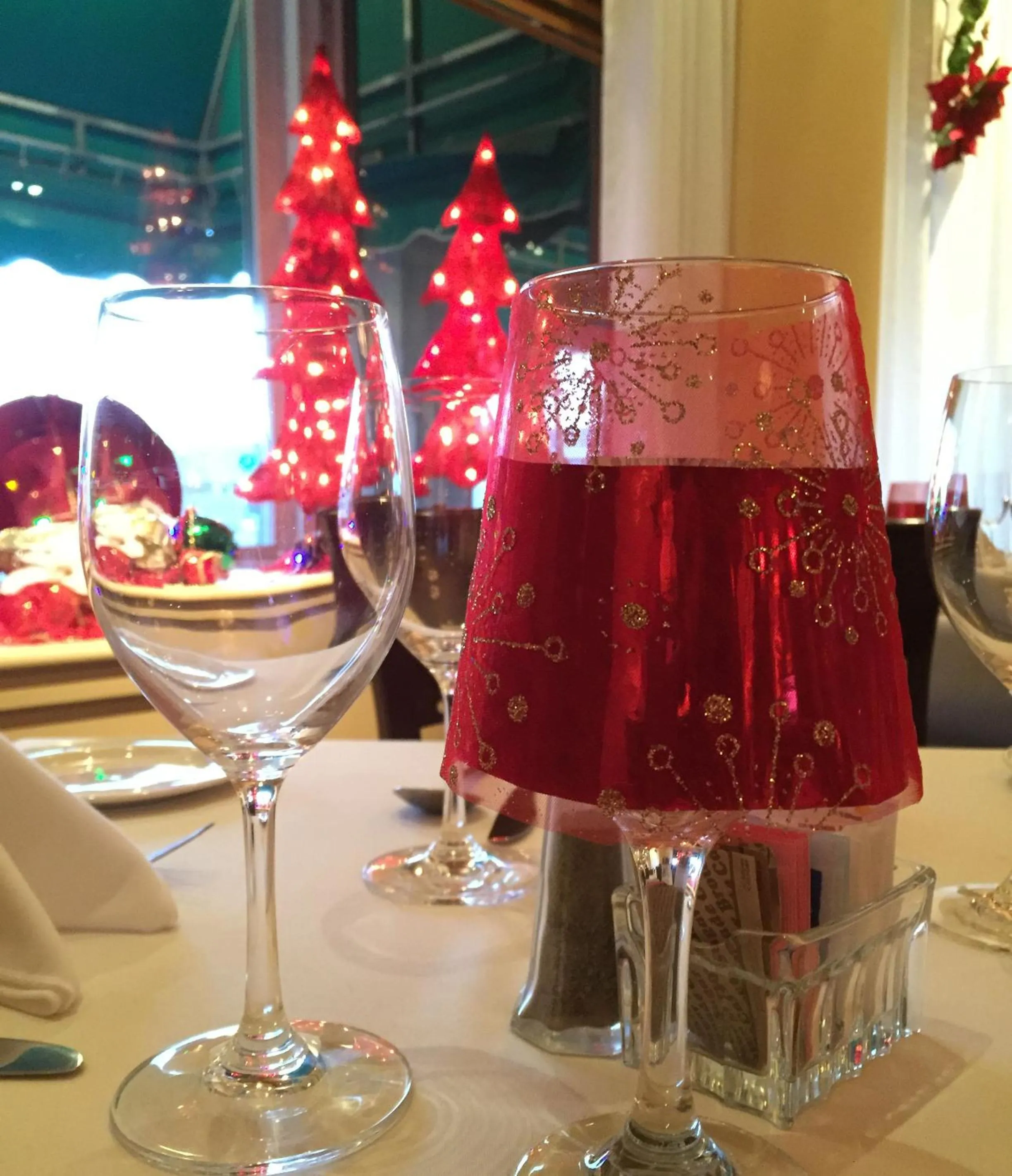 Restaurant/places to eat in Hôtel Mingan