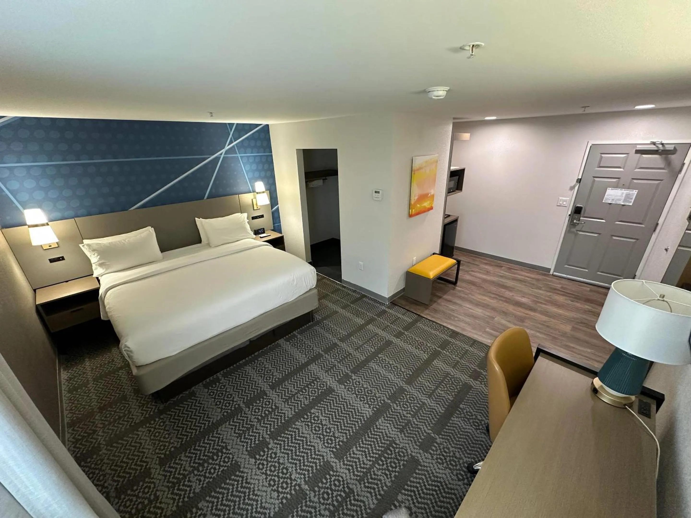 Bedroom, Bed in Comfort Inn & Suites Savannah Airport