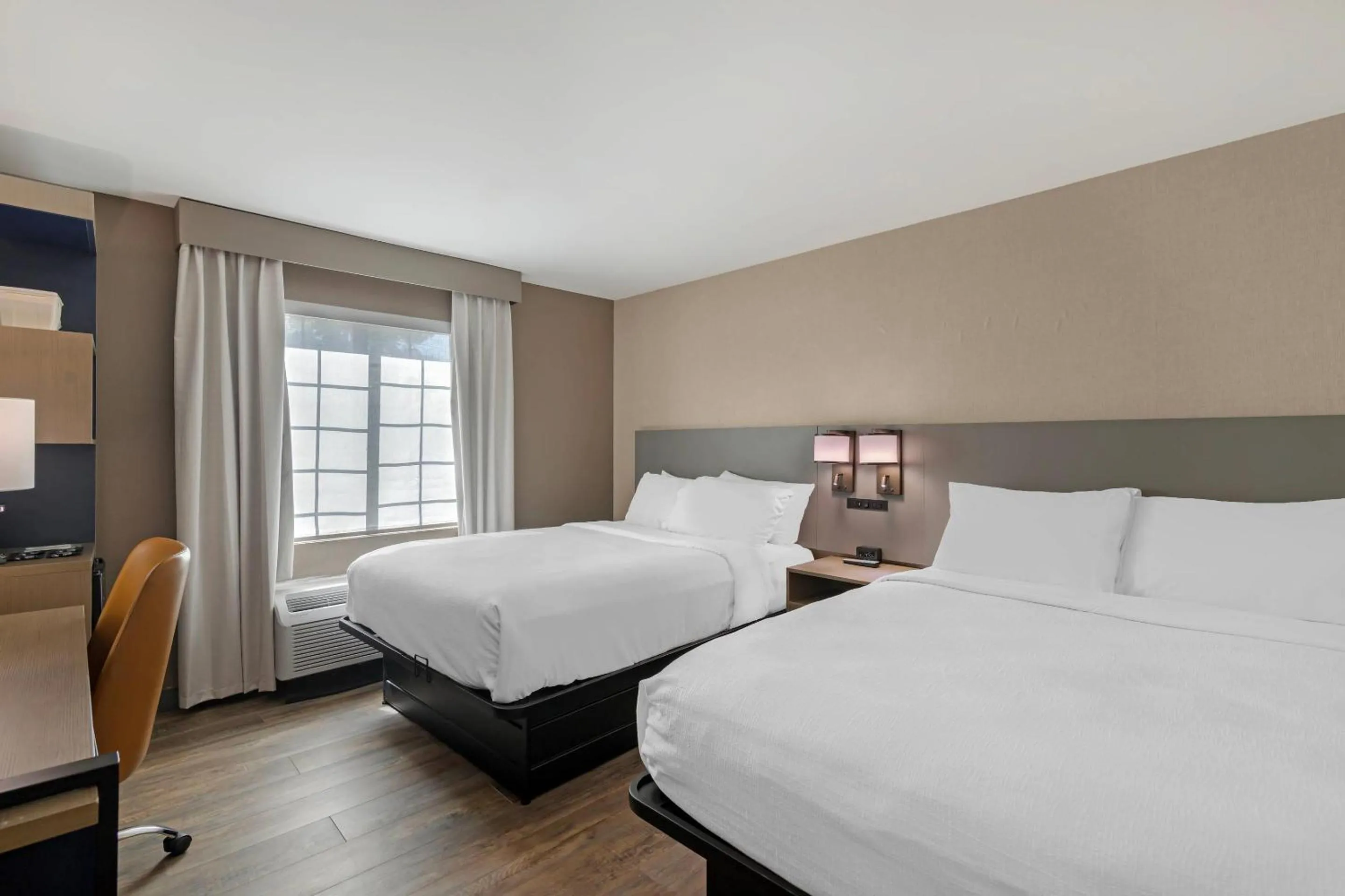 Bedroom, Bed in Comfort Inn & Suites Savannah Airport