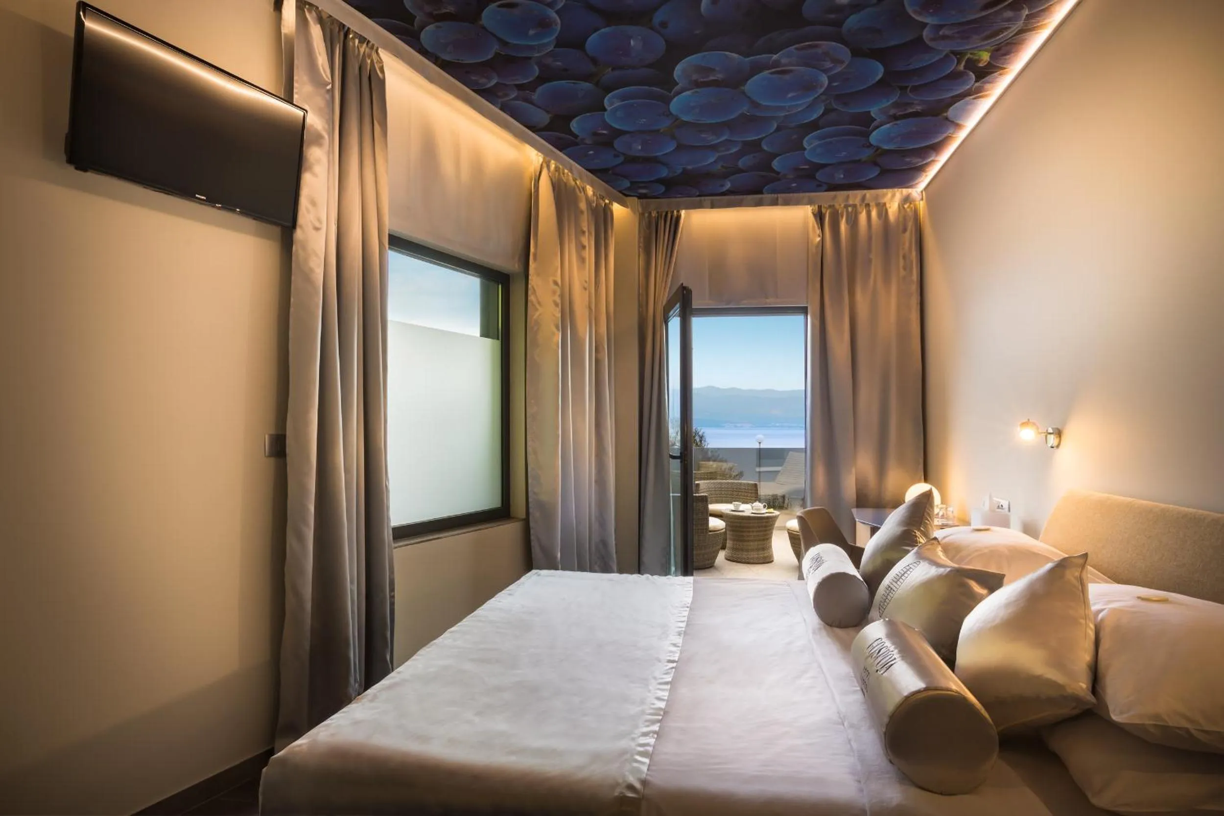 Photo of the whole room, Bed in Hotel Vinotel Gospoja