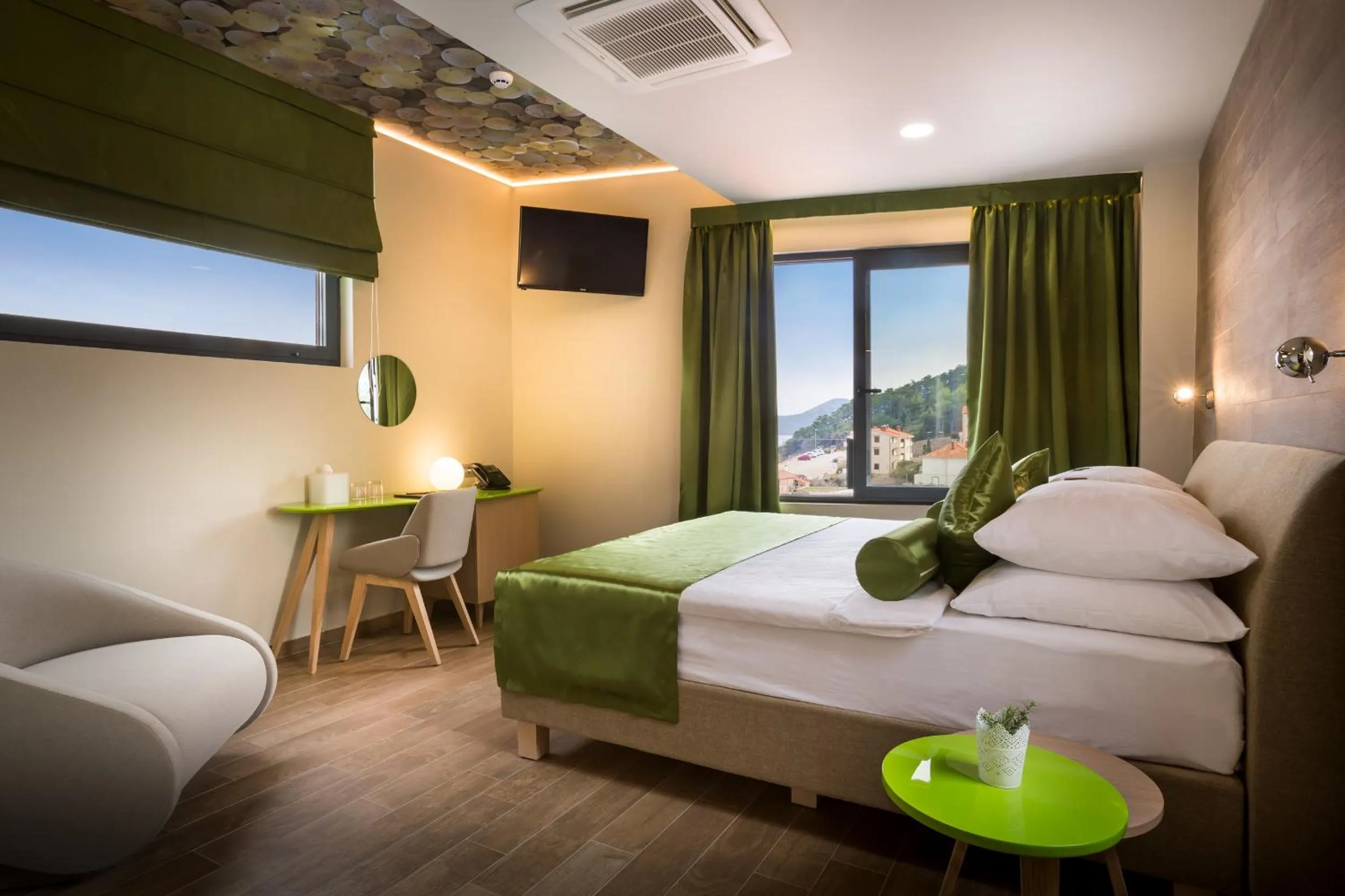 Photo of the whole room, Bed in Hotel Vinotel Gospoja