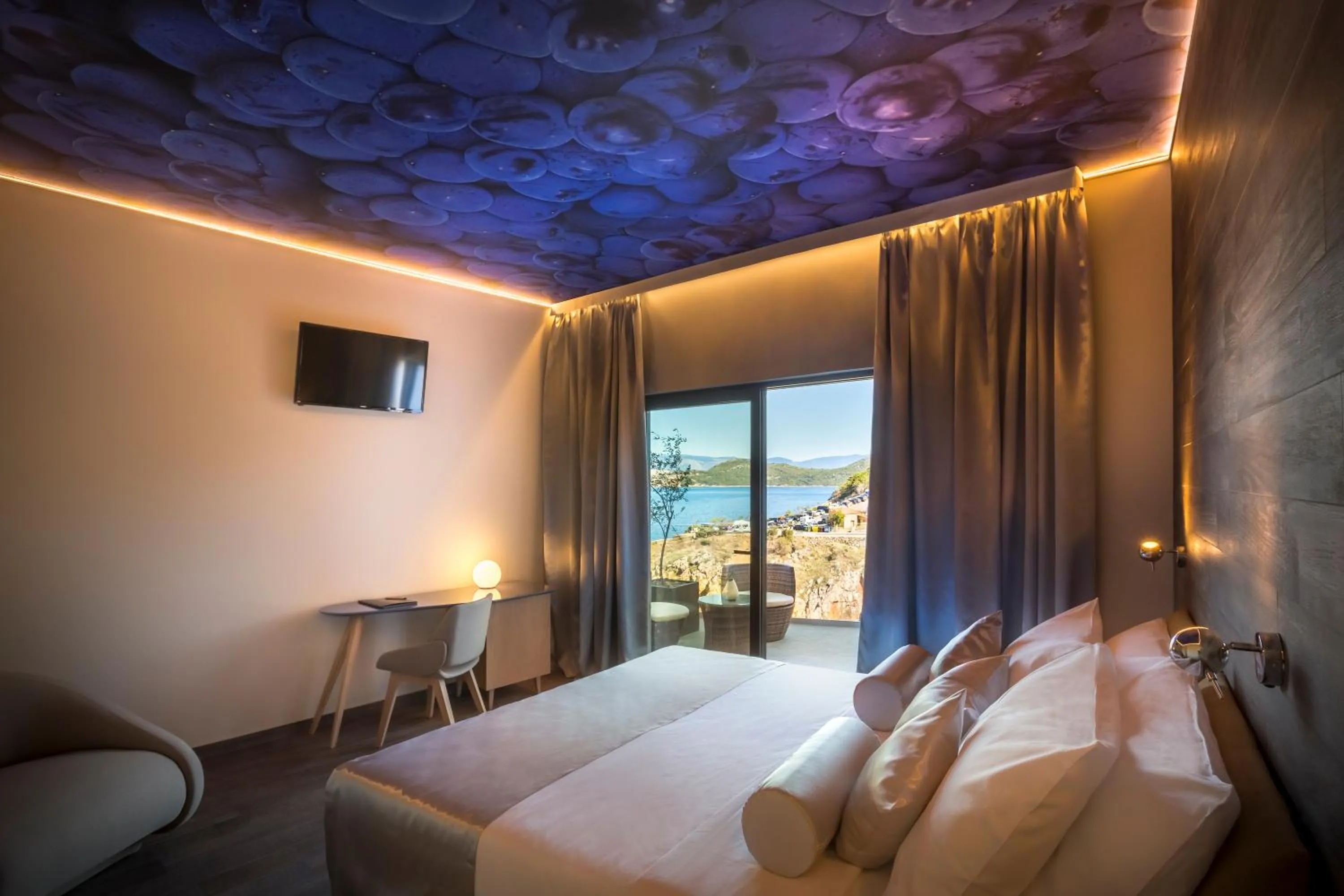 Photo of the whole room, Bed in Hotel Vinotel Gospoja