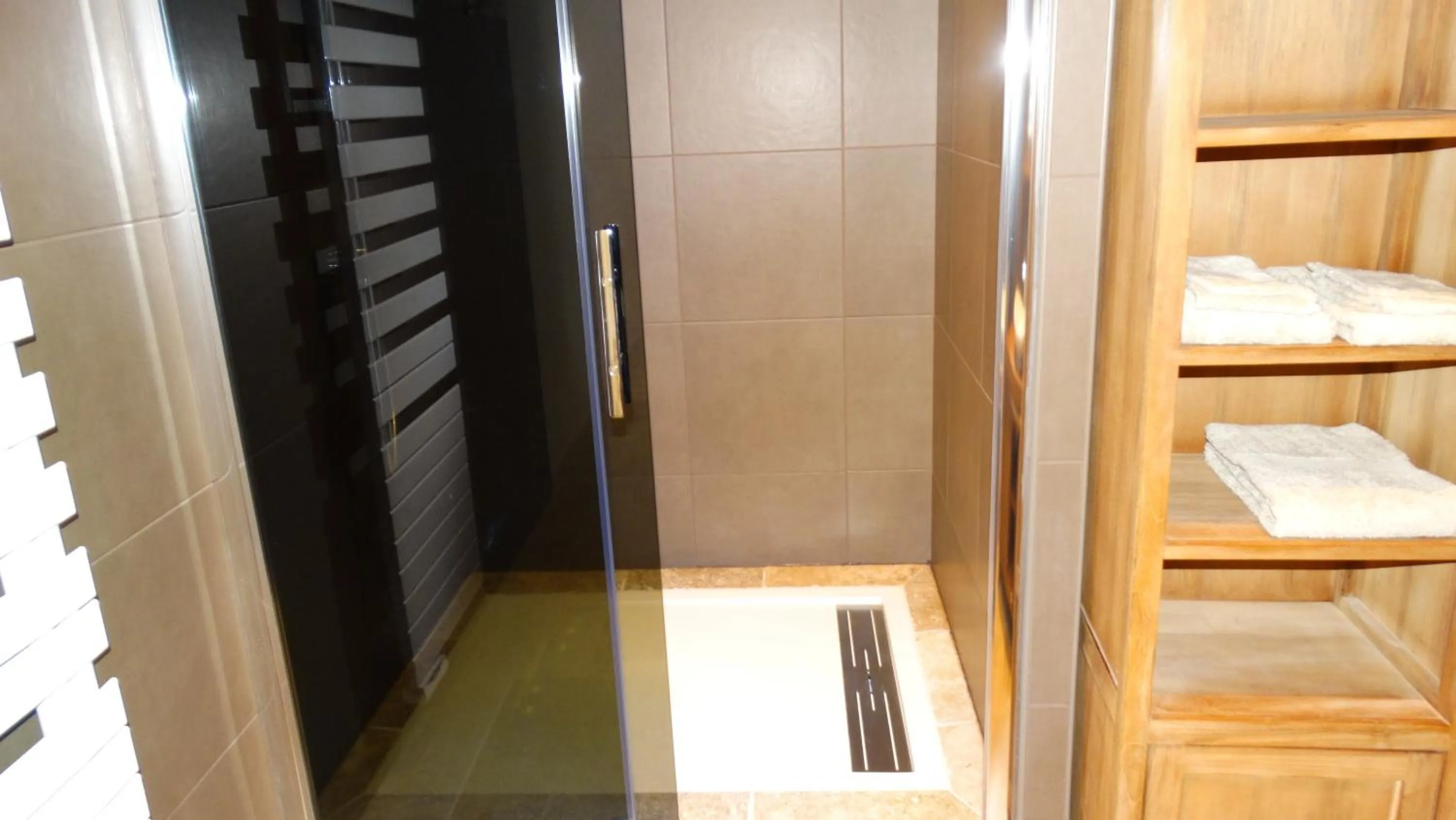 Shower in Moulin de reigner