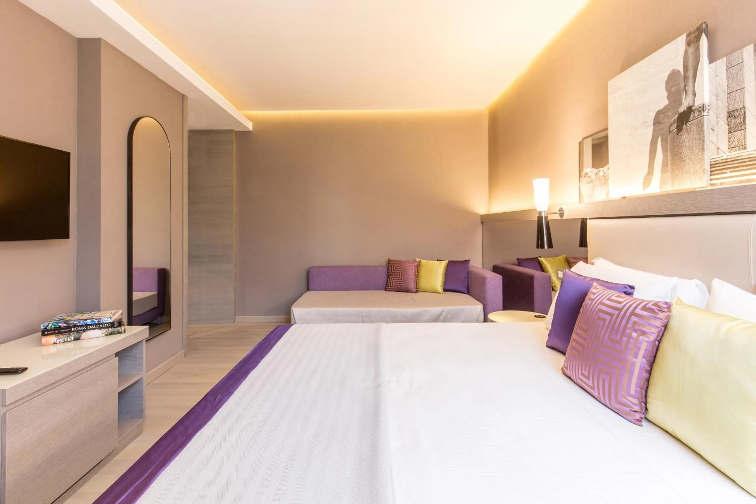 Bedroom, Bed in Orazio Palace Hotel