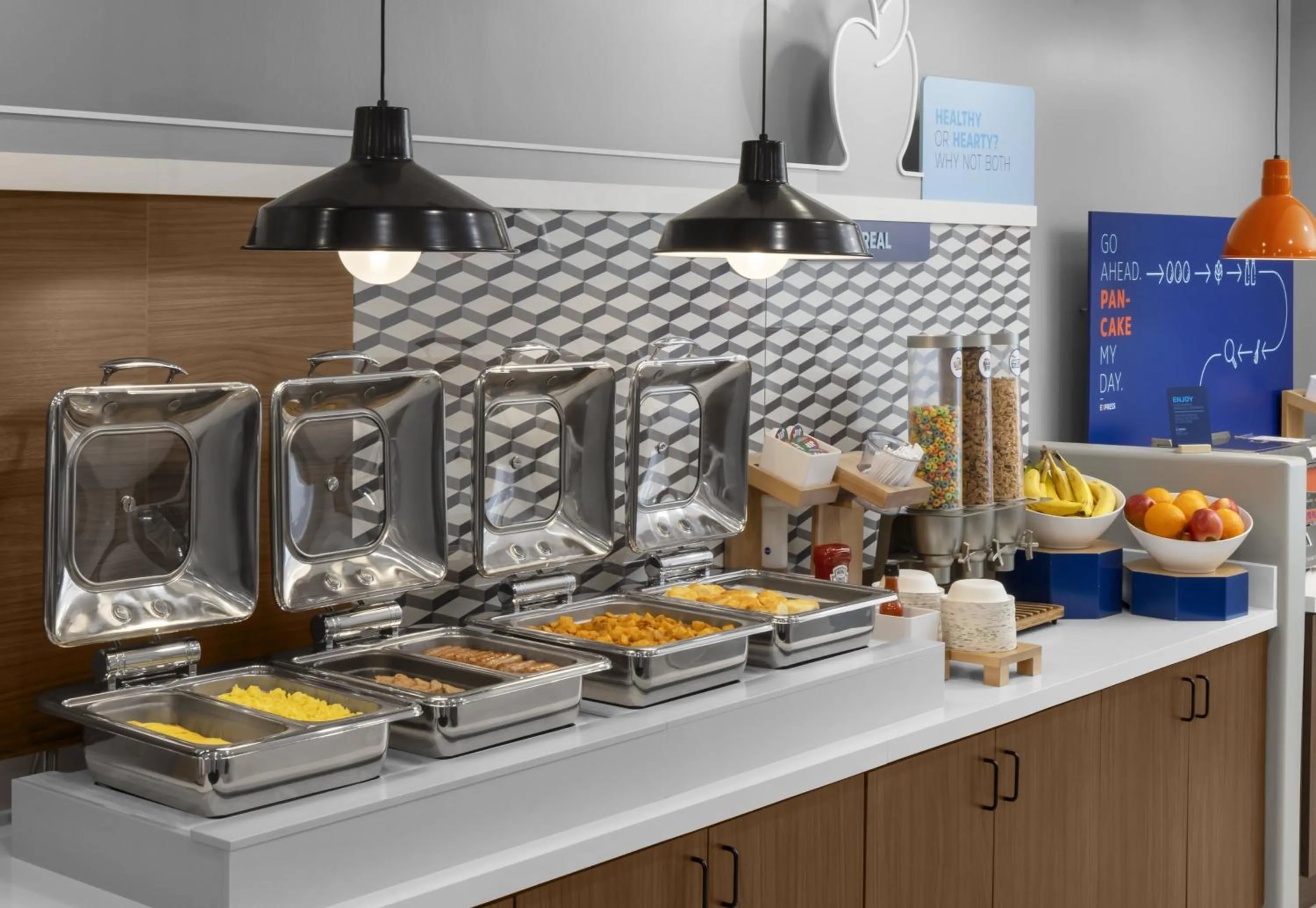 Breakfast in Holiday Inn Express Hotel & Suites Montrose - Black Canyon Area by IHG