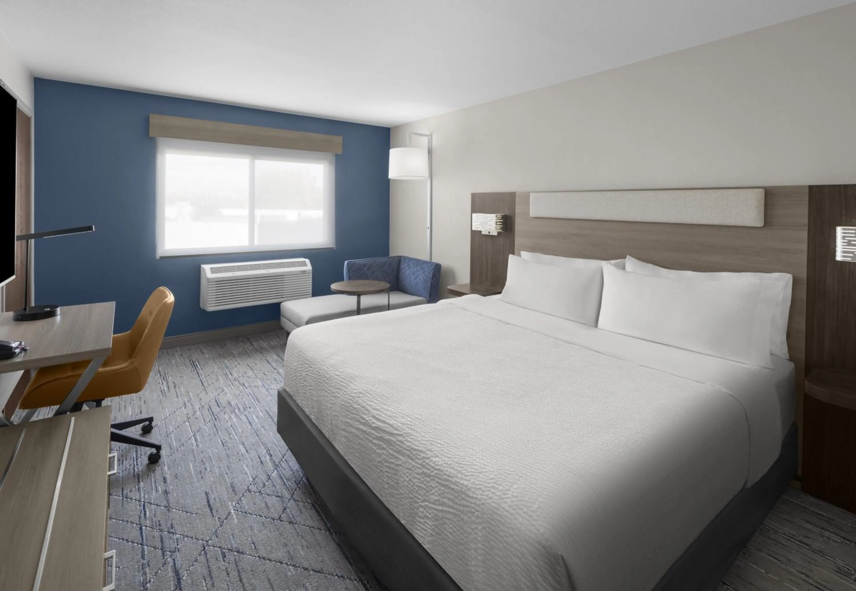 Bed in Holiday Inn Express Hotel & Suites Montrose - Black Canyon Area by IHG