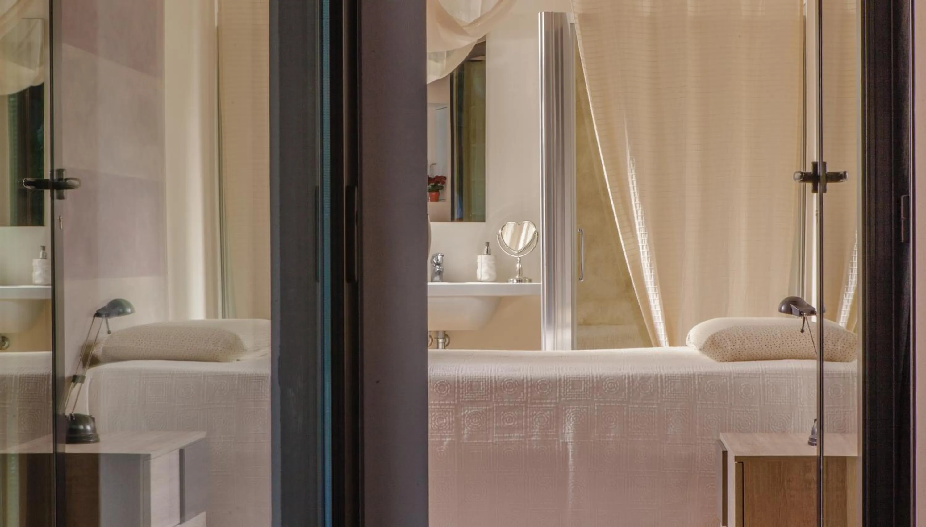 Bedroom, Bed in A Casa