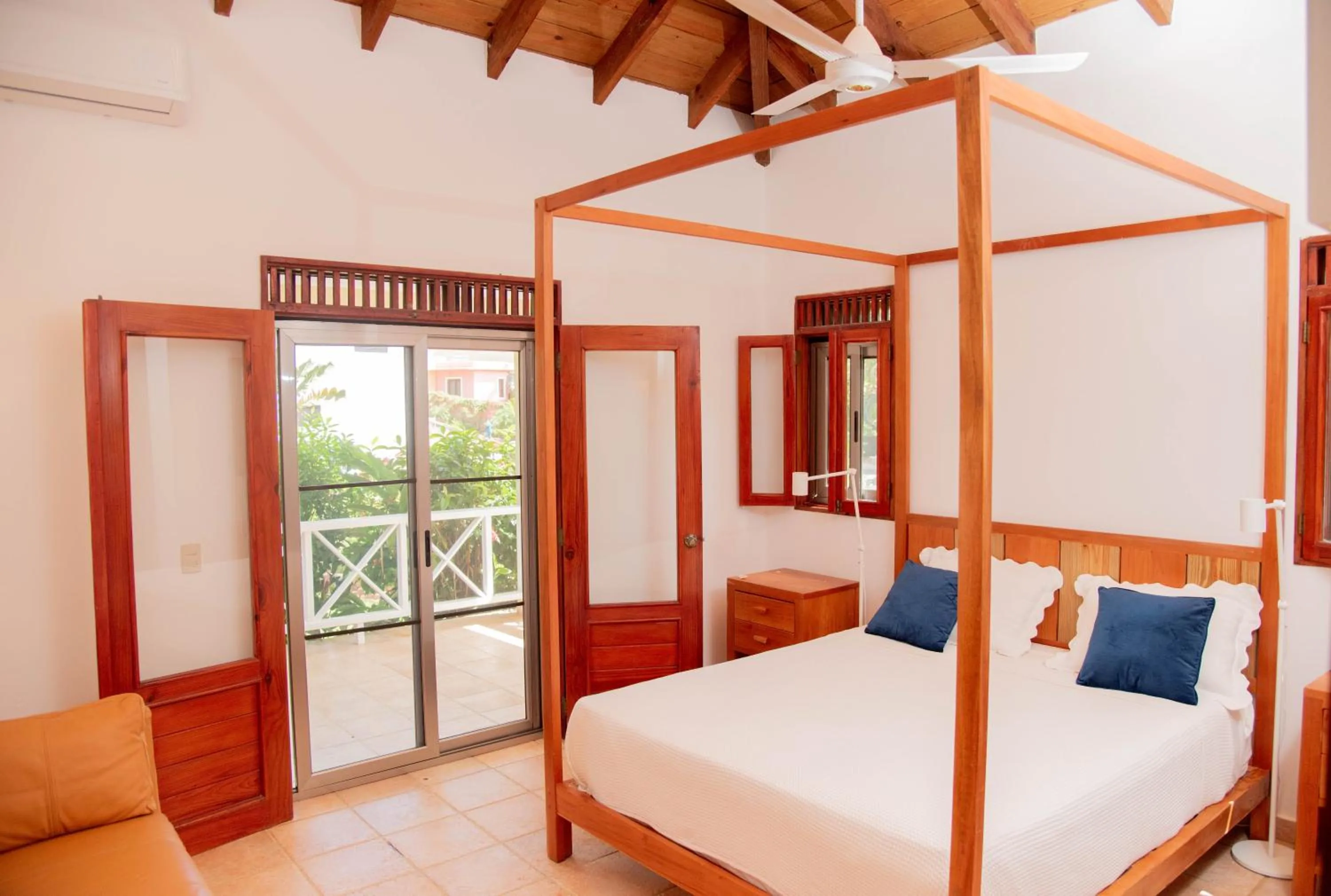 Bedroom, Bed in Villa Diana