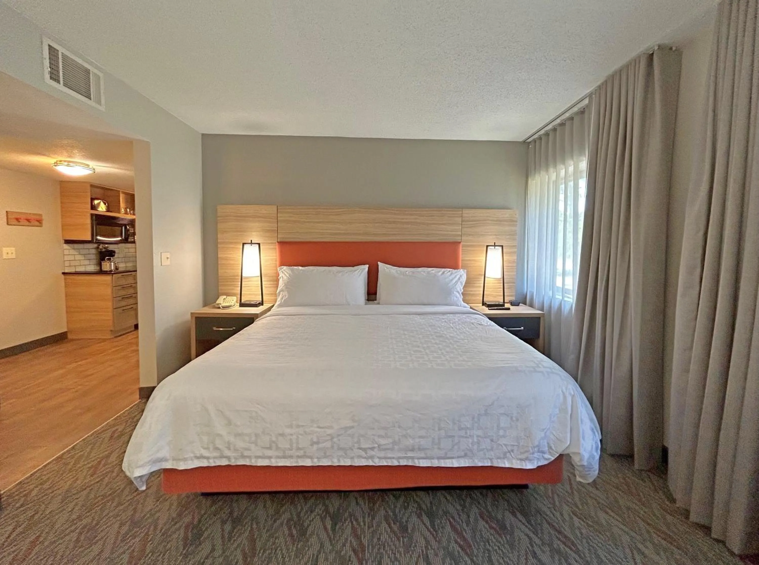 Bedroom in Candlewood Suites Indianapolis Downtown Medical District by IHG
