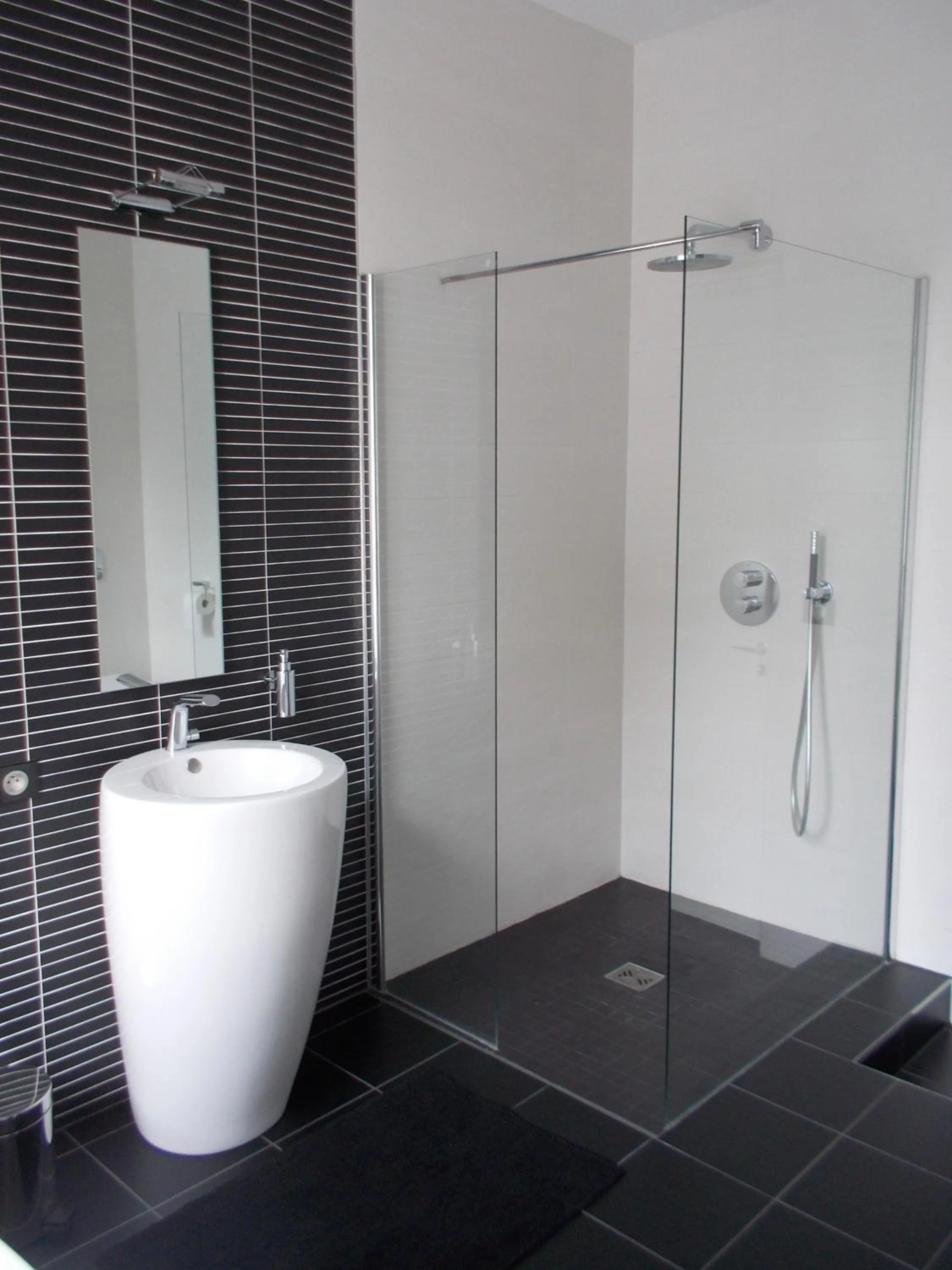 Bathroom in Au Cœur De Lille