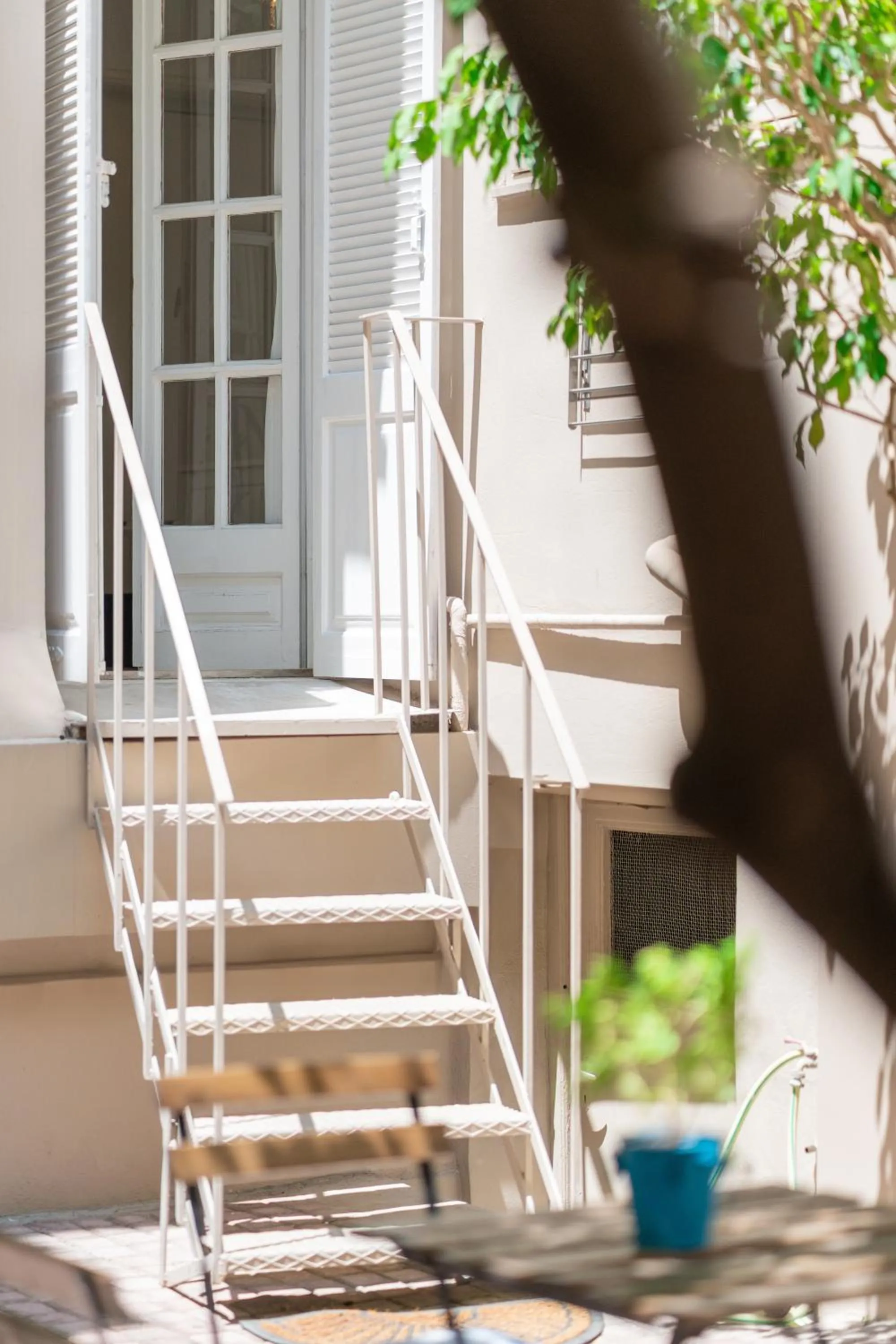Property building in The Koukaki Residence