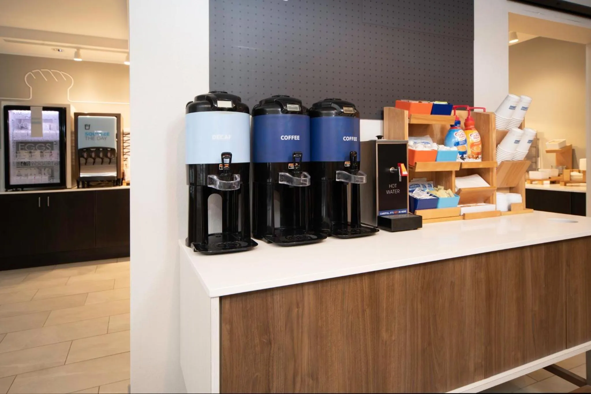 Photo of the whole room in Holiday Inn Express and Suites Atlanta-Johns Creek by IHG