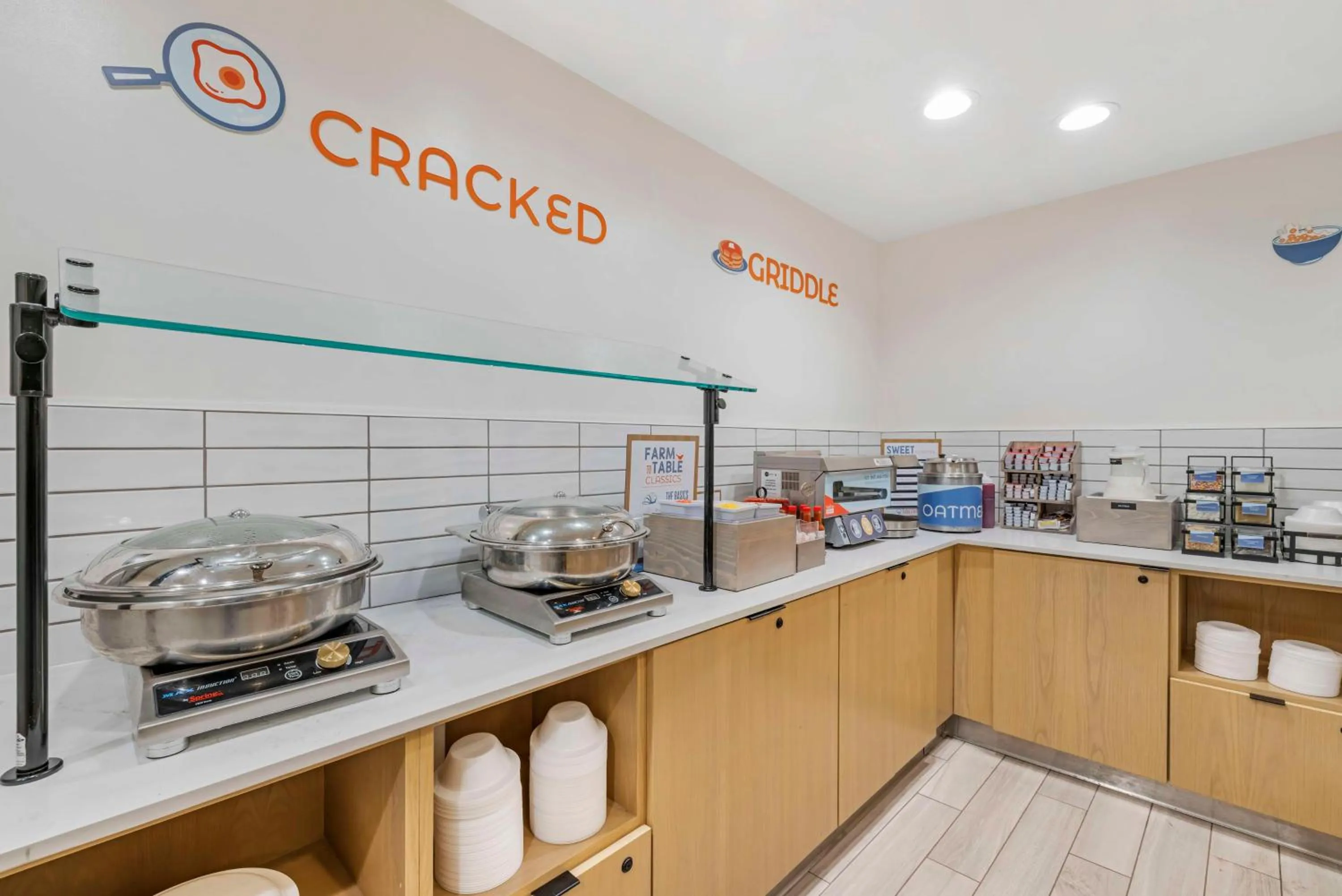 Breakfast in Sonesta ES Suites Torrance Redondo Beach