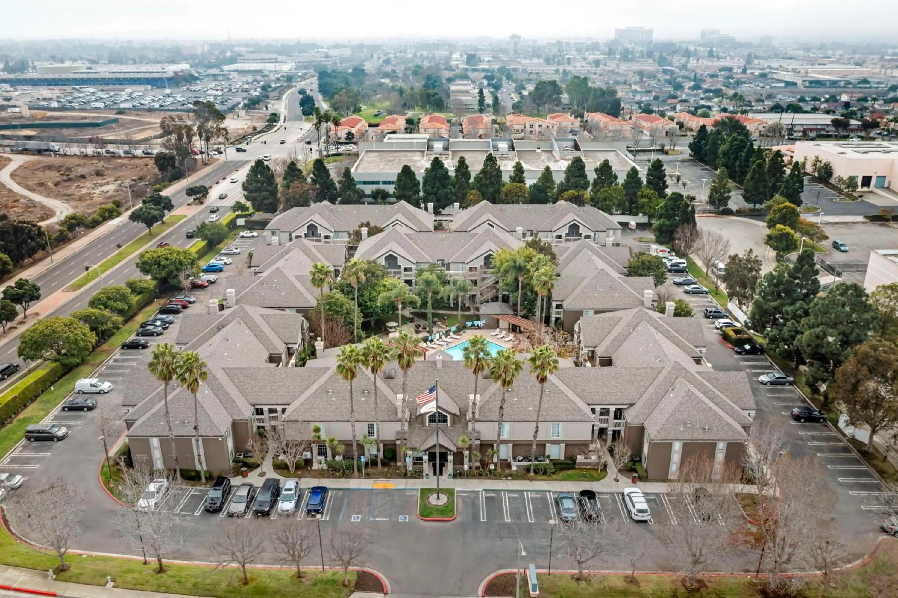 Property building in Sonesta ES Suites Torrance Redondo Beach