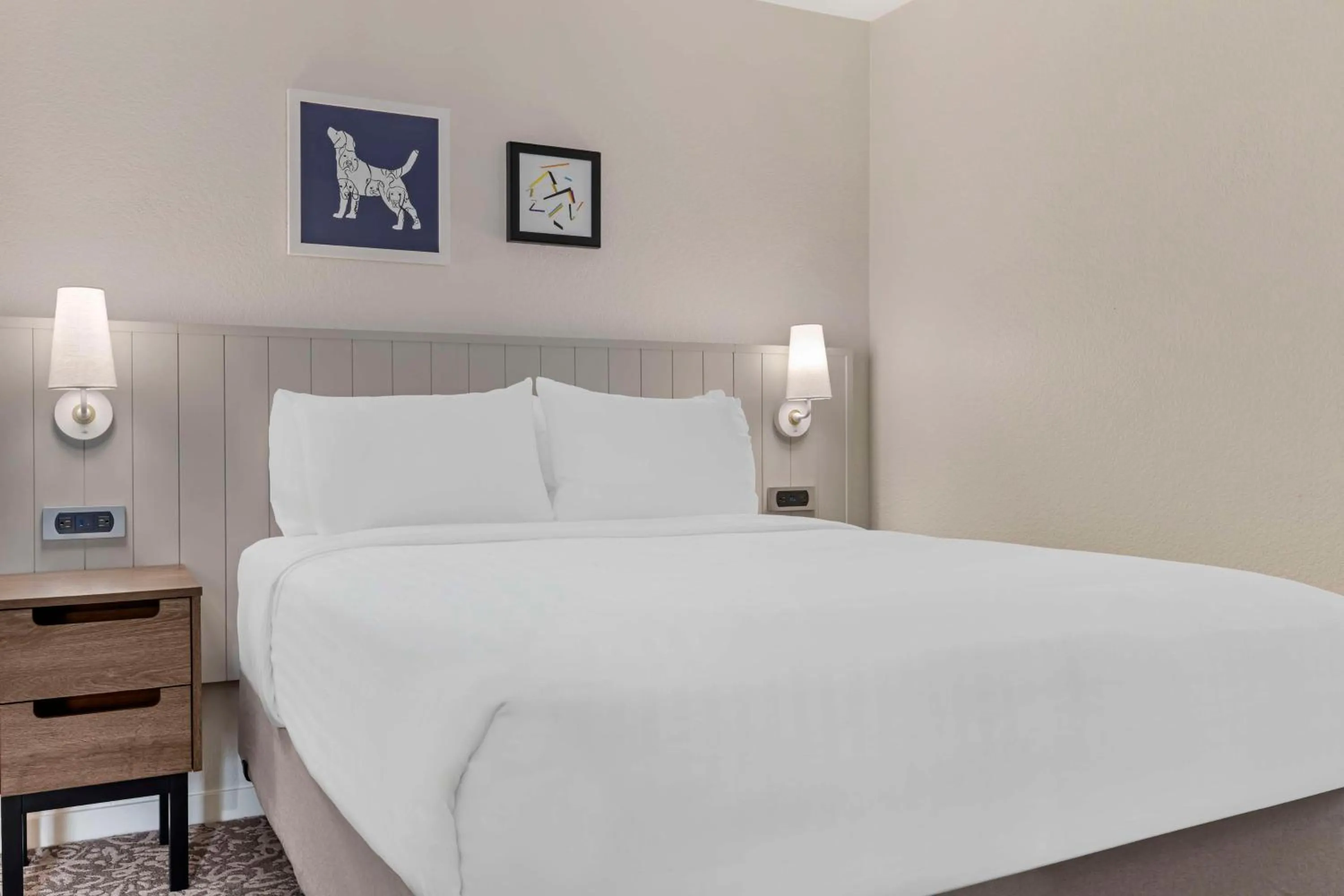 Bedroom, Bed in Sonesta ES Suites Torrance Redondo Beach