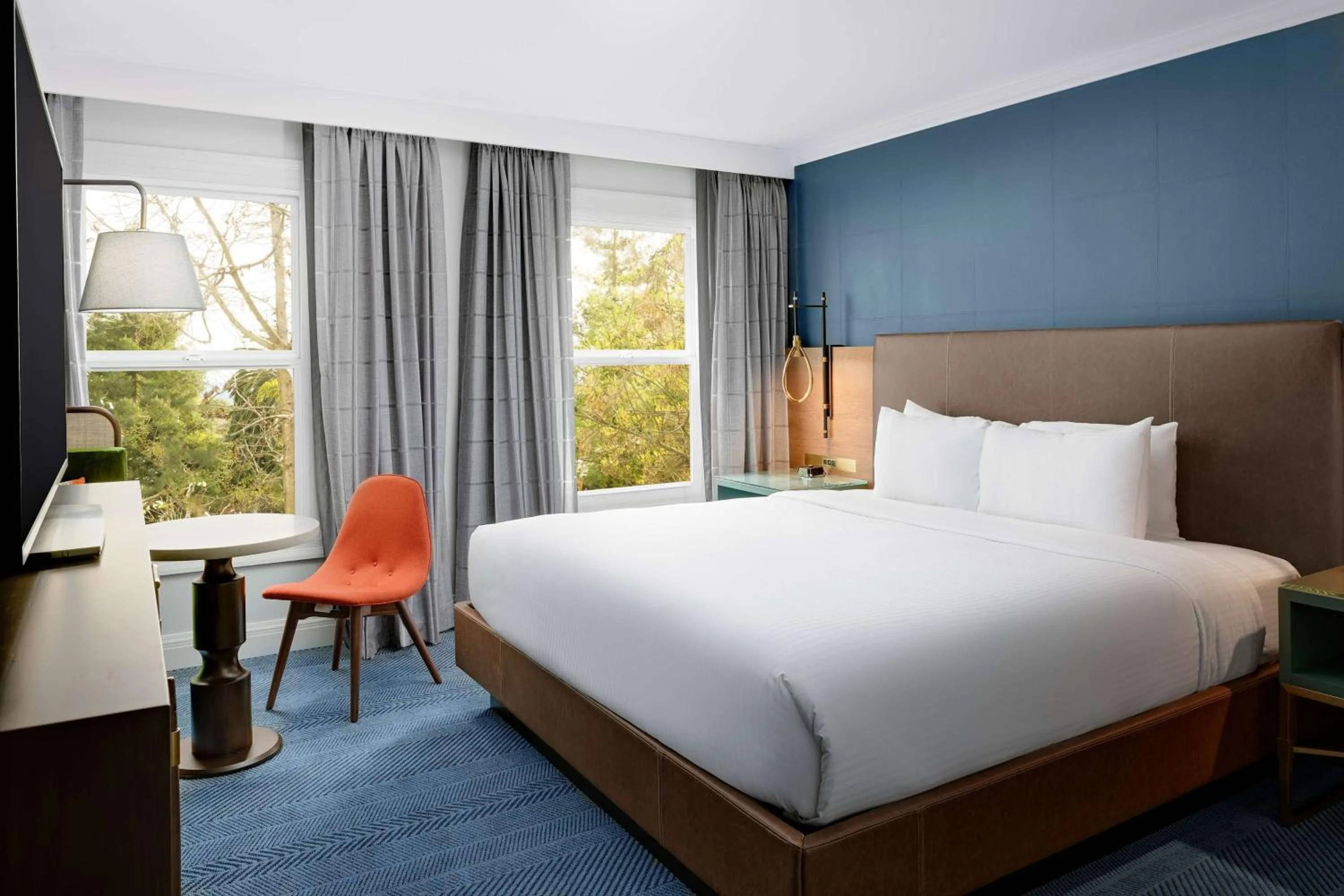 Bedroom, Bed in Hayes Mansion San Jose, Curio Collection by Hilton