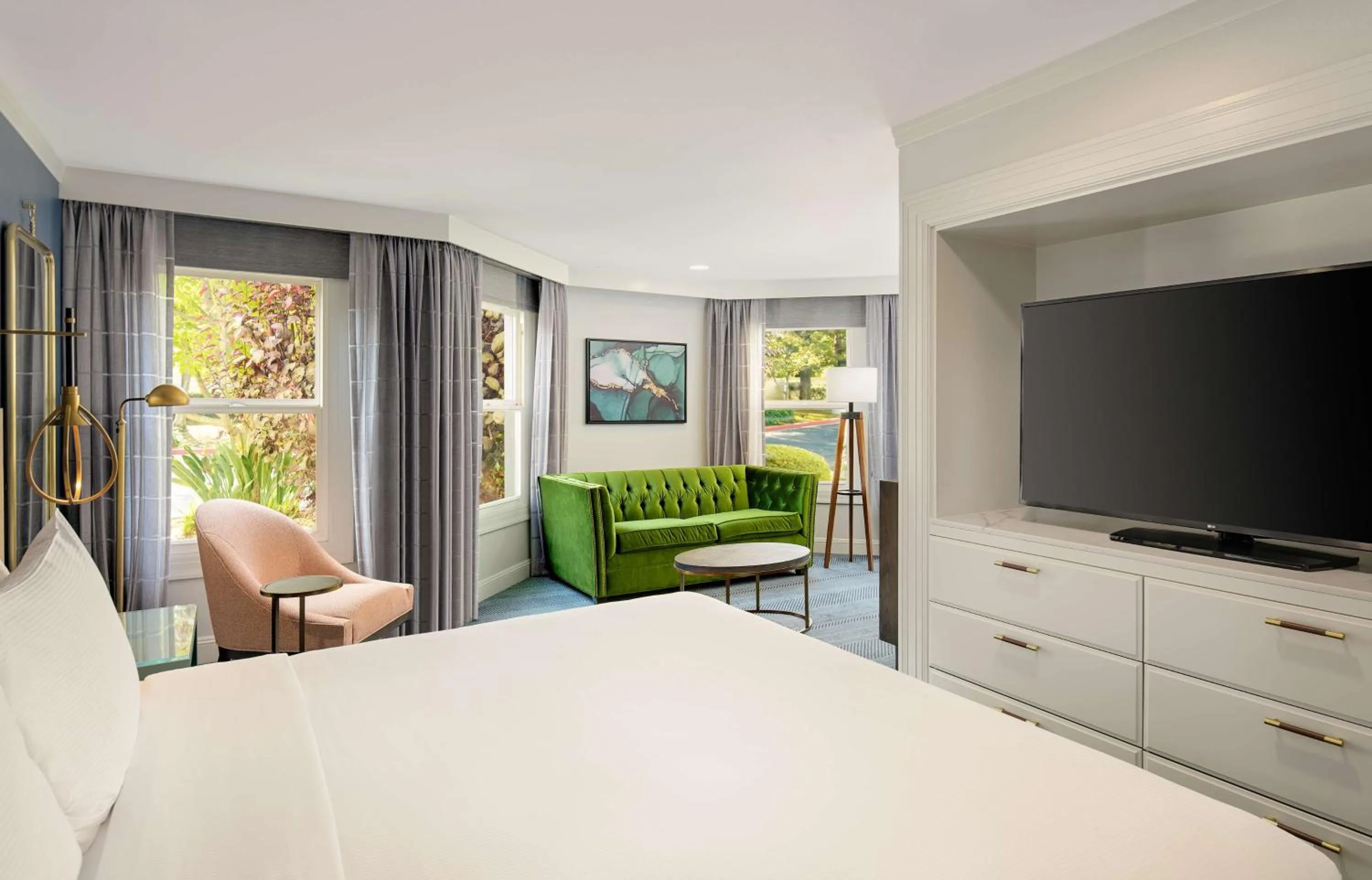 Living room, Bed in Hayes Mansion San Jose, Curio Collection by Hilton