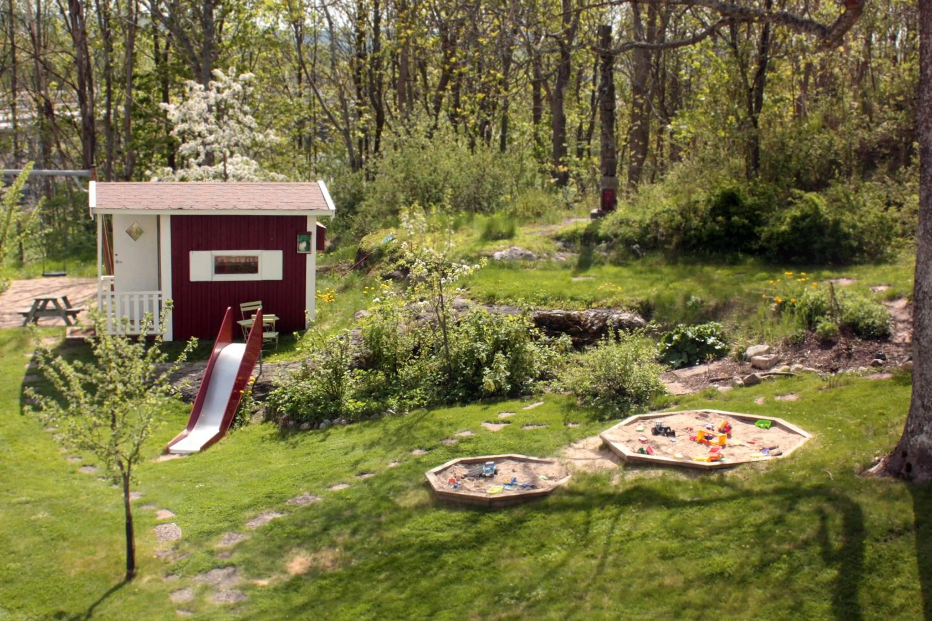 Children play ground in Blommenhof Hotel