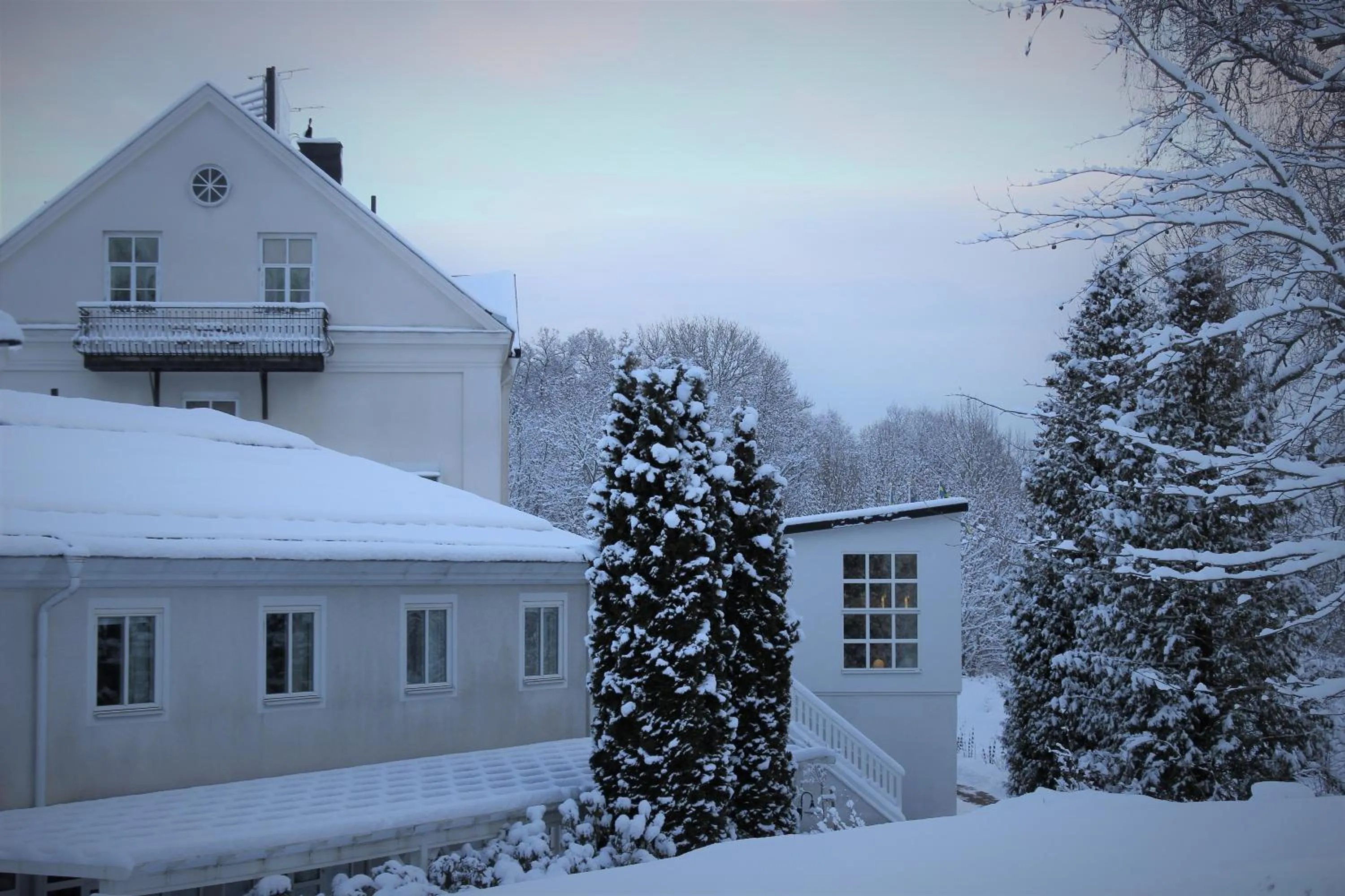 Property building in Blommenhof Hotel