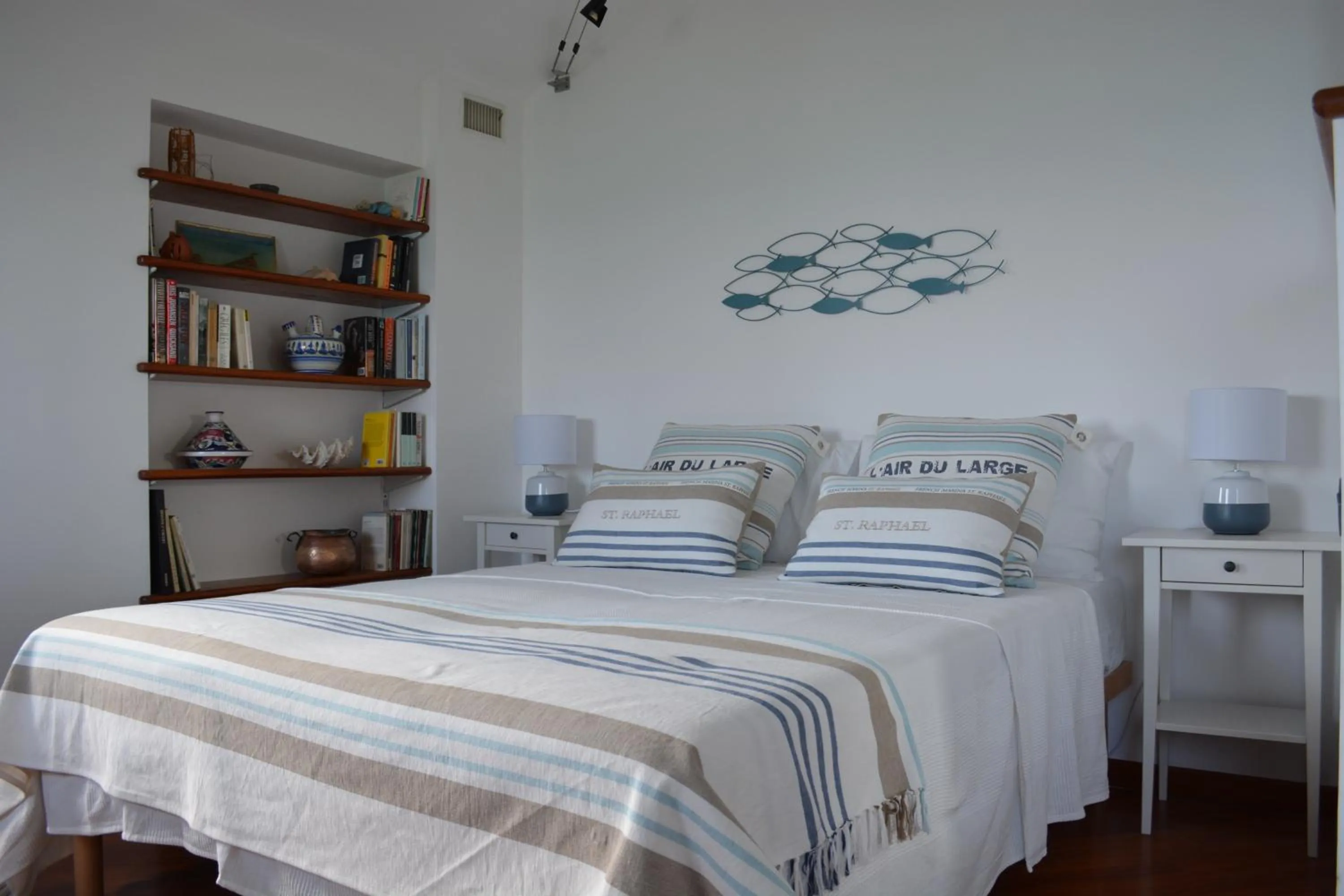 Photo of the whole room, Bed in Ca da Muntà bed and breakfast