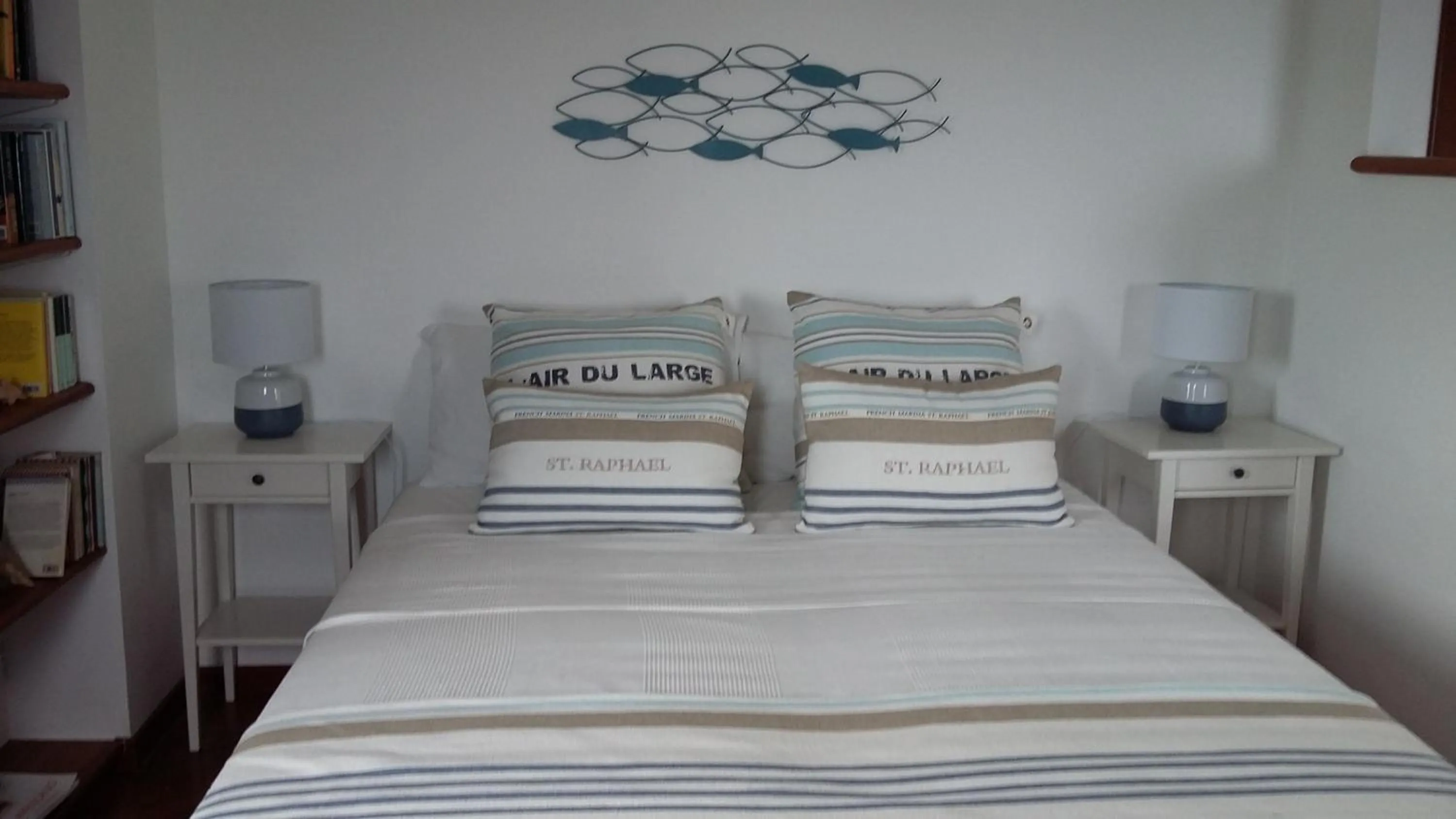 Photo of the whole room, Bed in Ca da Muntà bed and breakfast