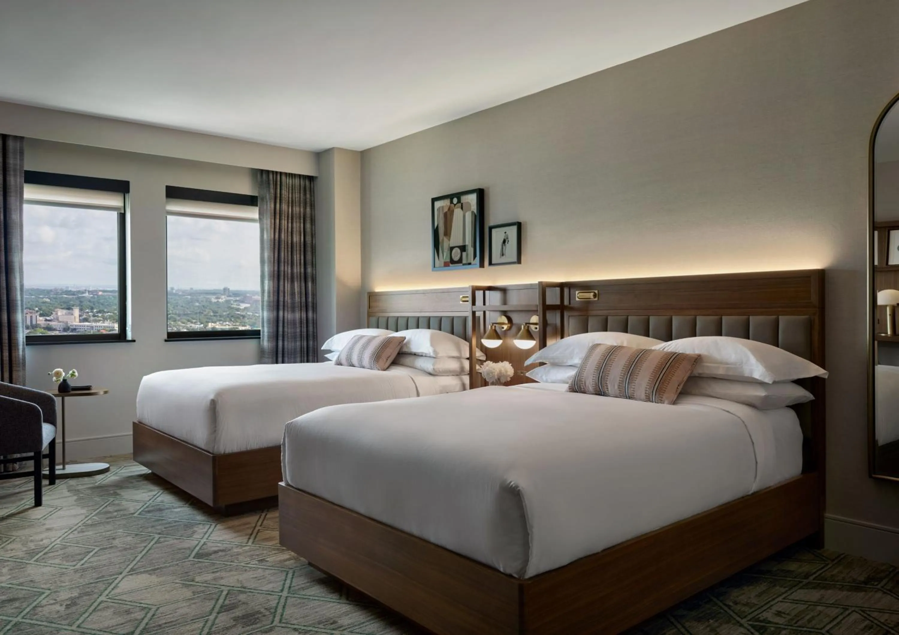 Photo of the whole room, Bed in InterContinental San Antonio Riverwalk by IHG