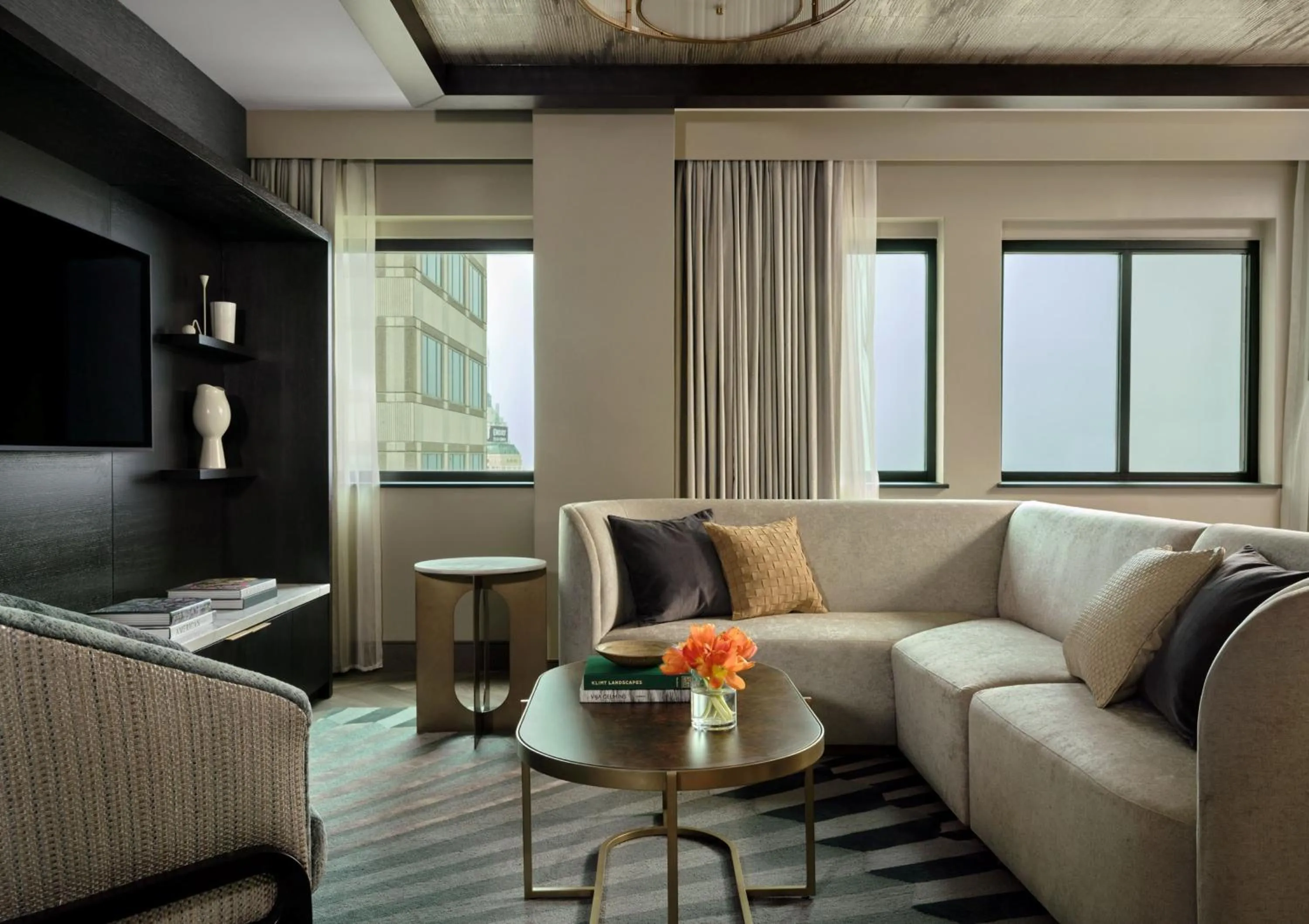 Photo of the whole room in InterContinental San Antonio Riverwalk by IHG