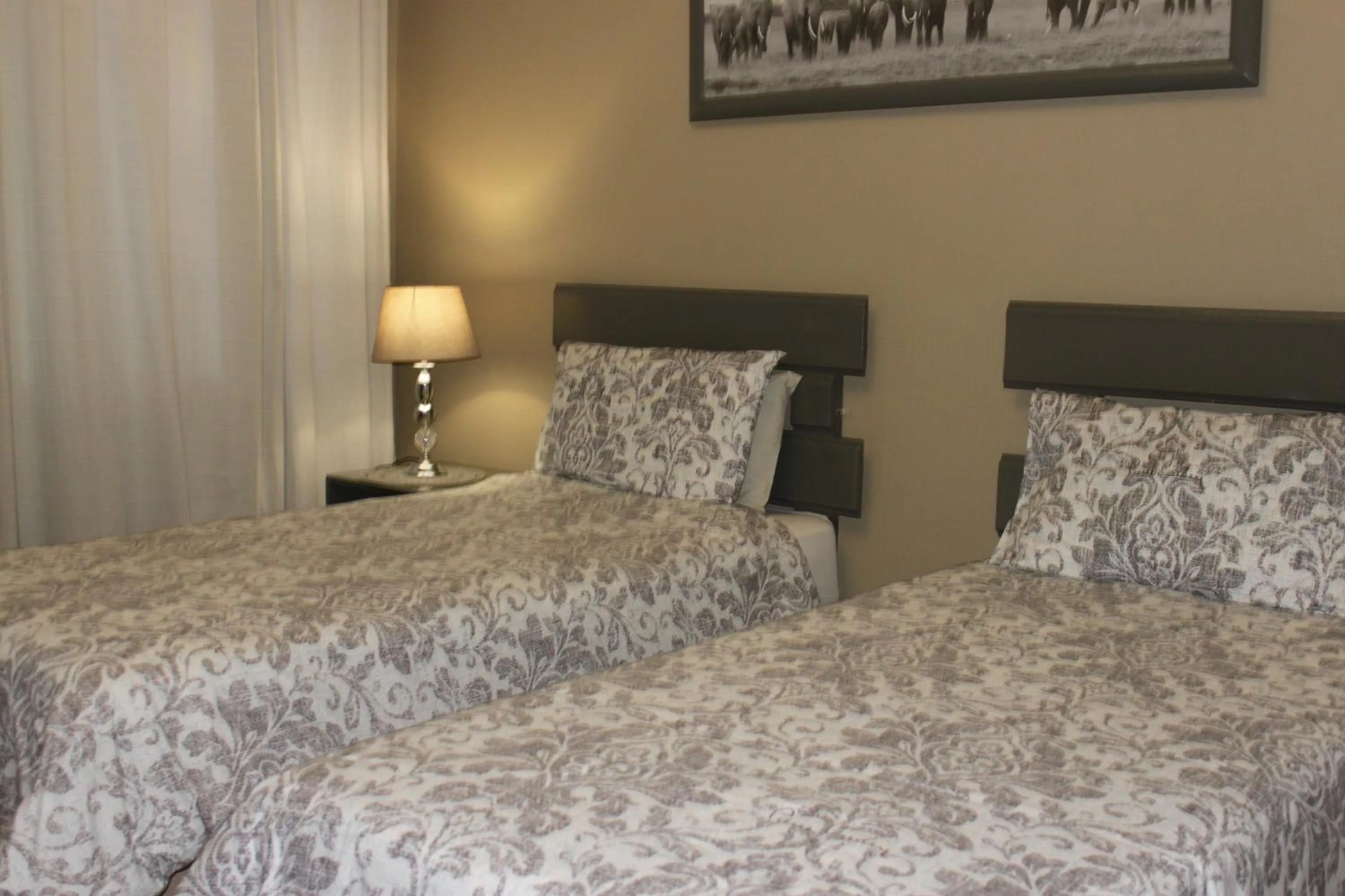 Bed in khaya4u Guesthouse