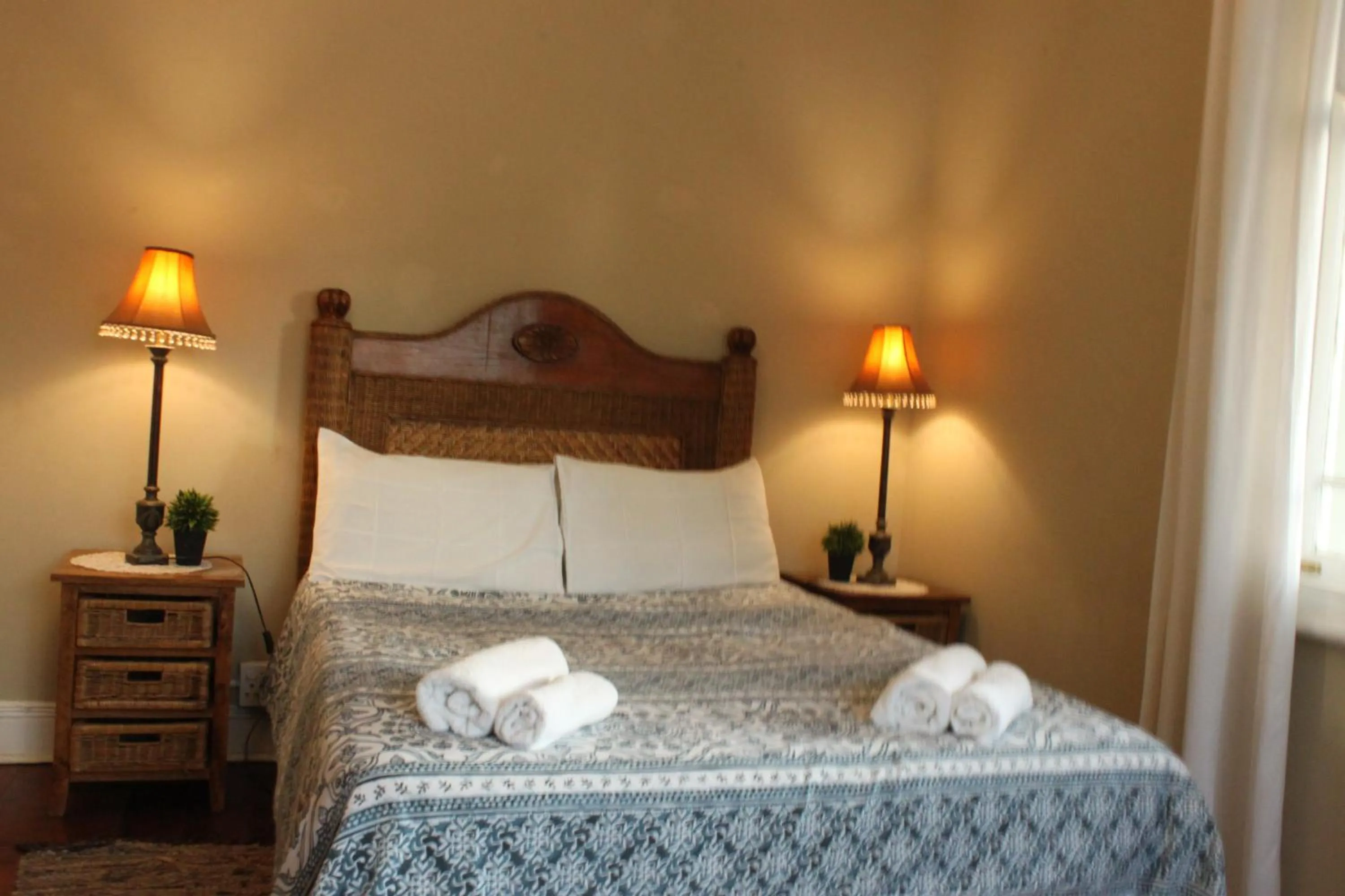 Bed in khaya4u Guesthouse