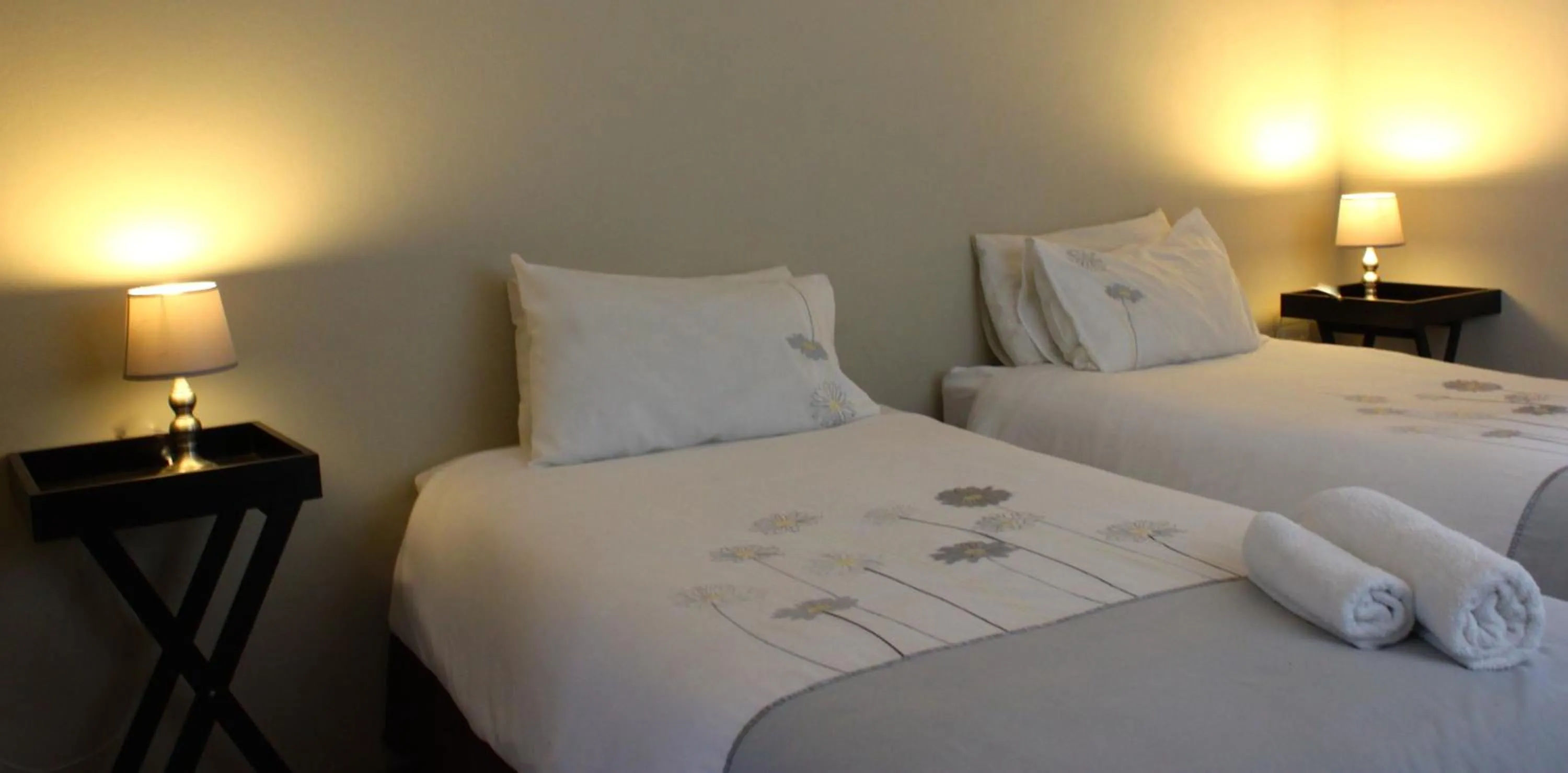 Bed in khaya4u Guesthouse