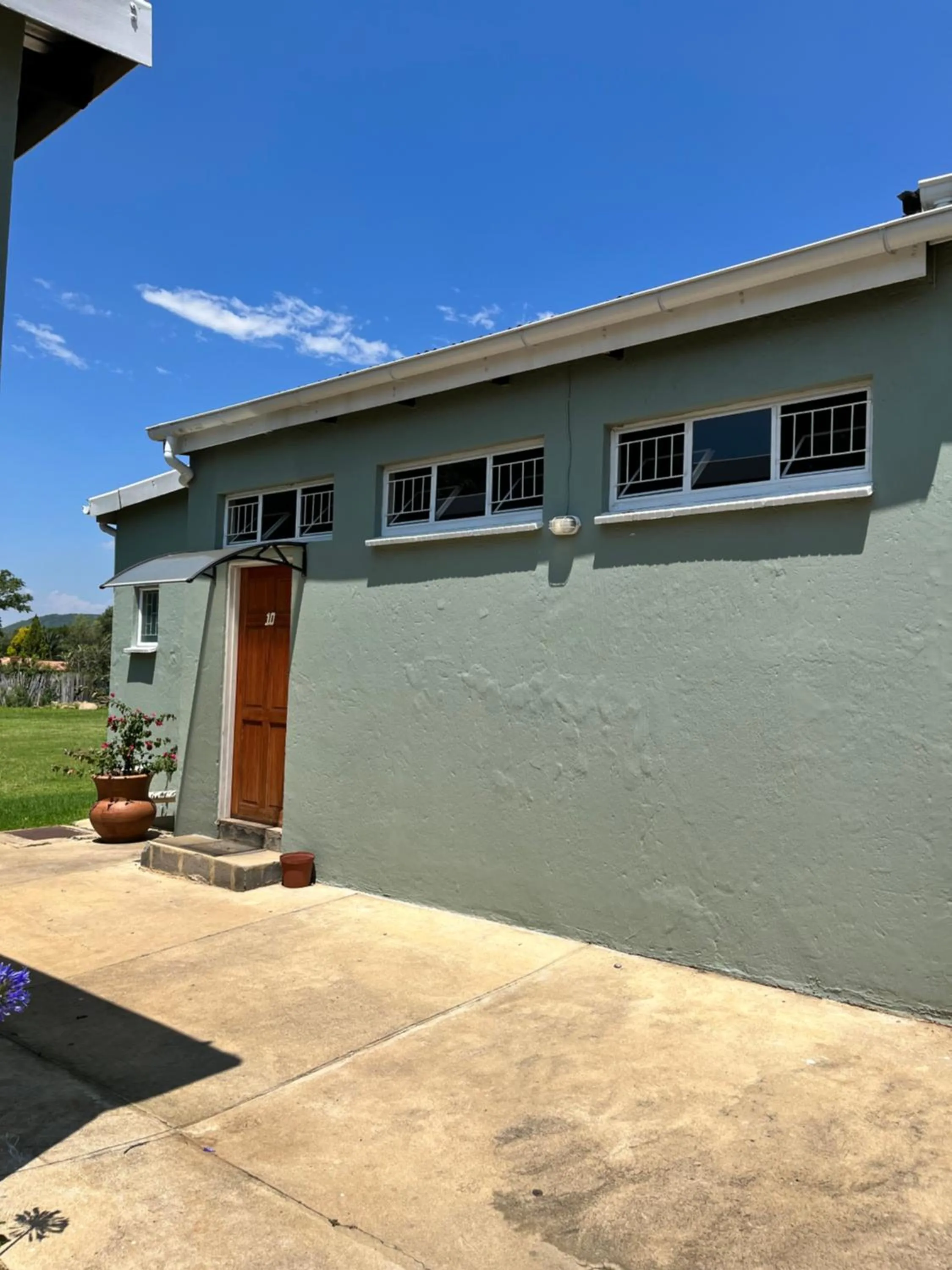 Facade/entrance in khaya4u Guesthouse