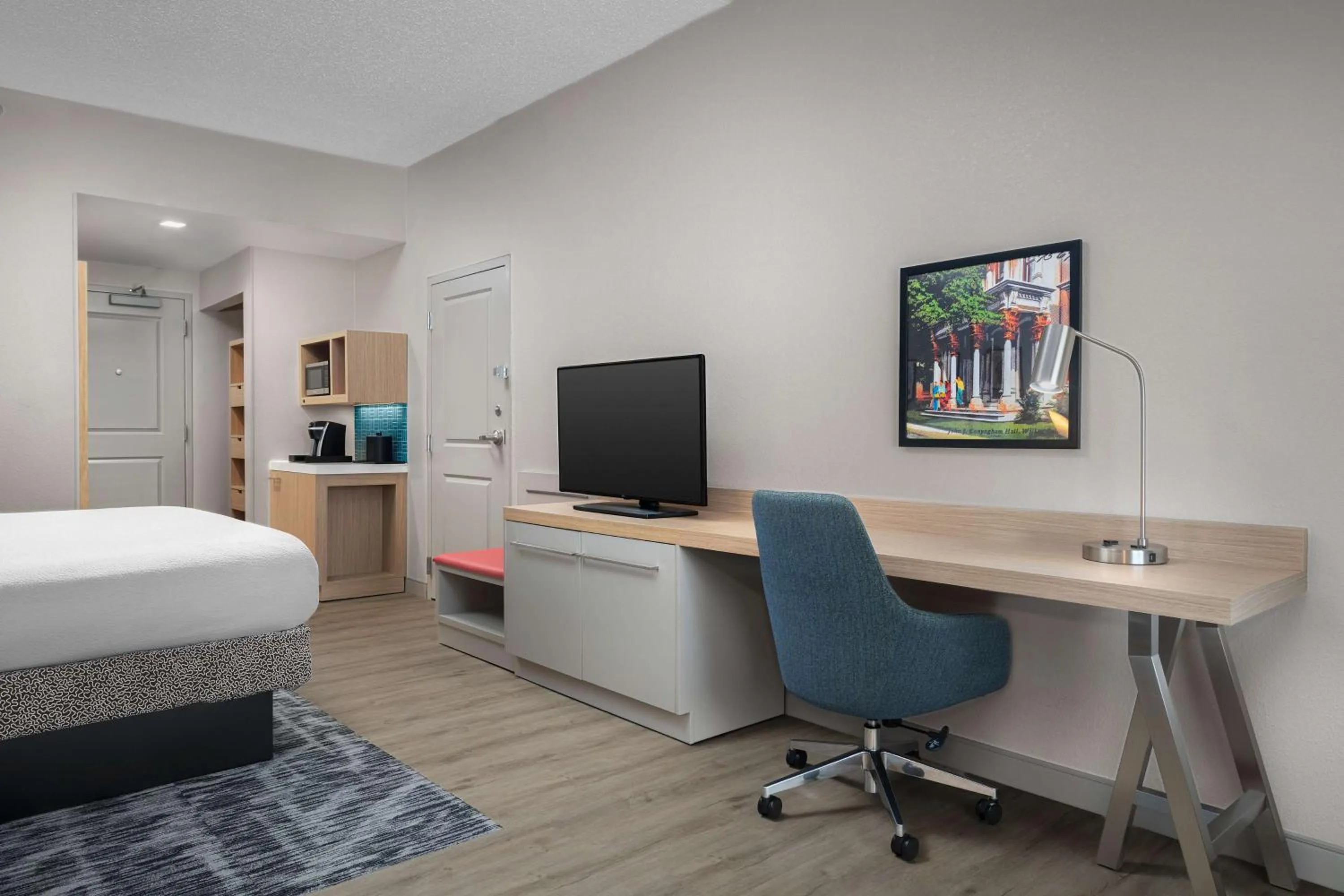 Bedroom, Bed in Hilton Garden Inn Wilkes-Barre