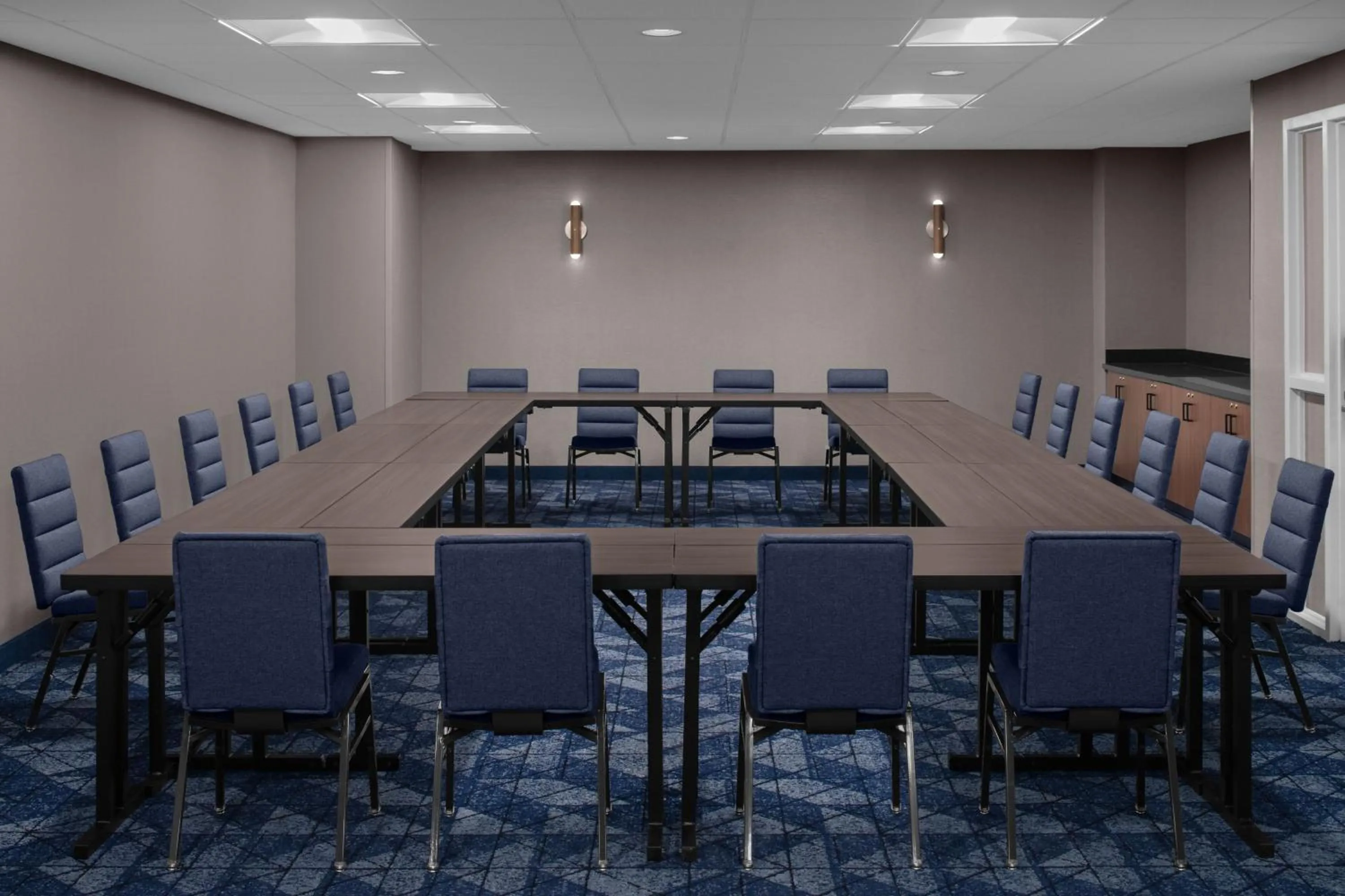 Meeting/conference room in Wyndham Pittsburgh University Center