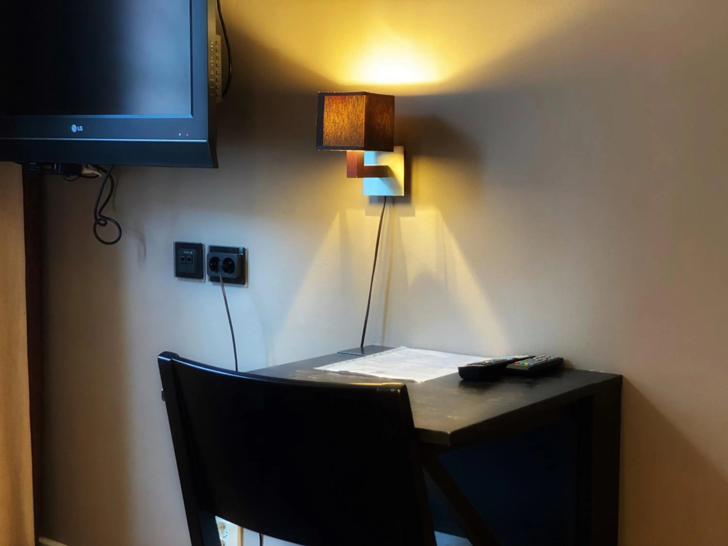 TV and multimedia in Hotel Villan