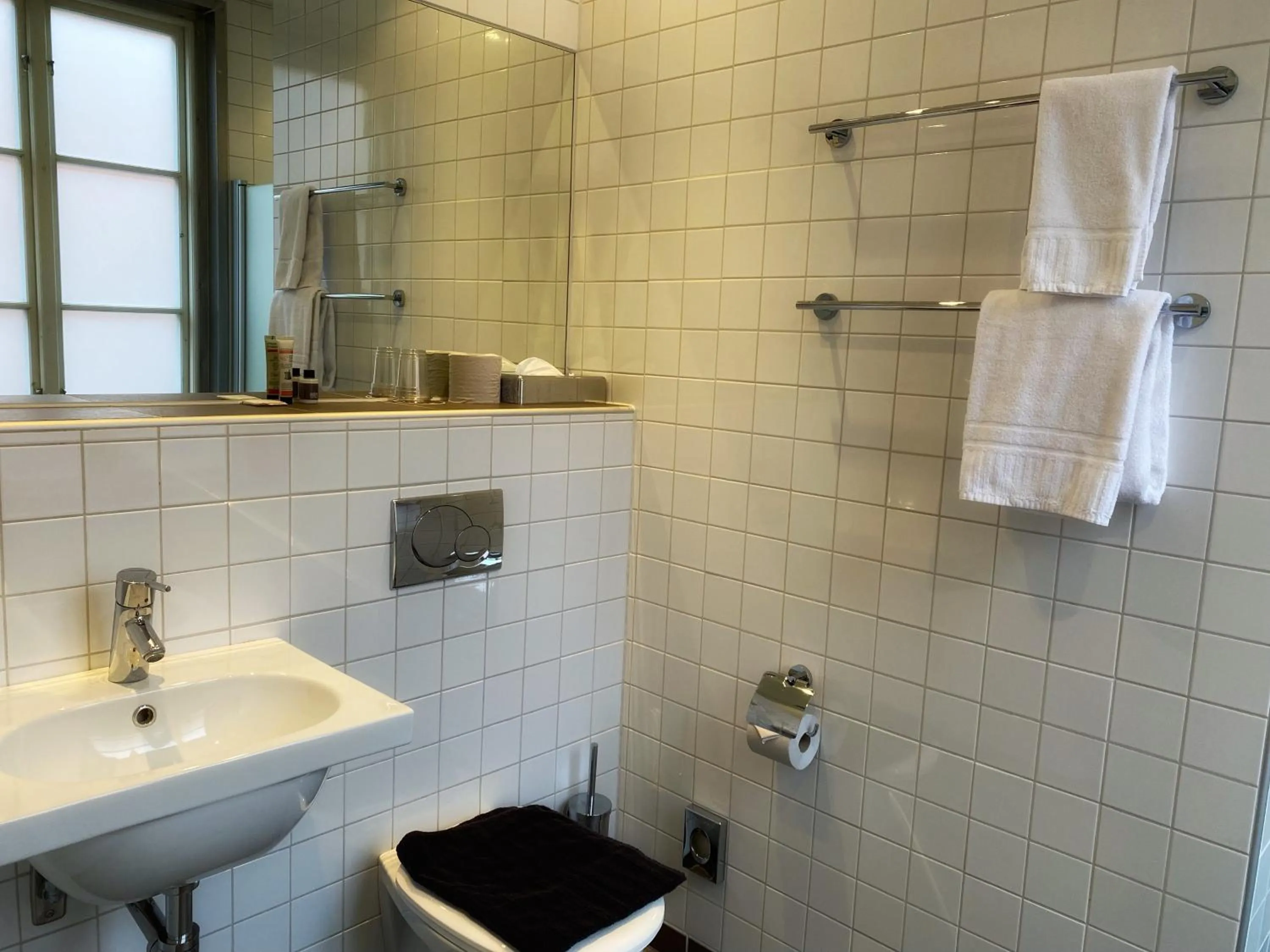 Bathroom in Hotel Villan