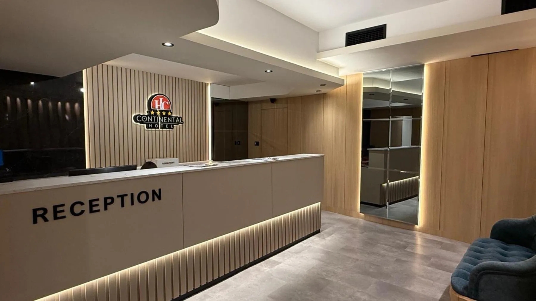 Lobby or reception in Continental Hotel