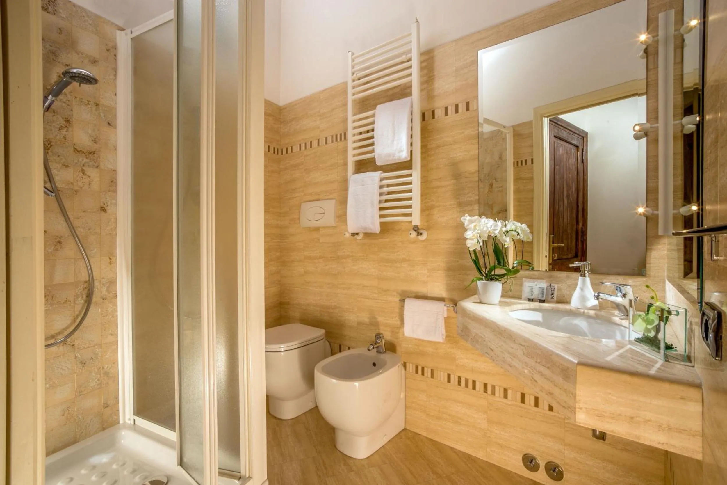 Bathroom in Palazzo Medusa