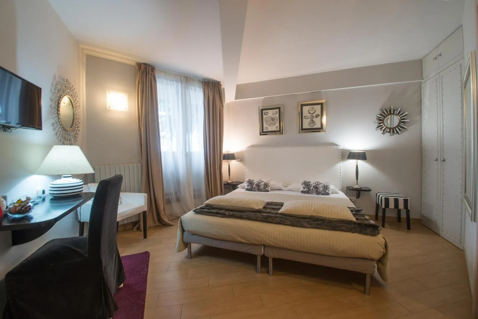 Photo of the whole room, Bed in Residenza Ca' degli Enzi