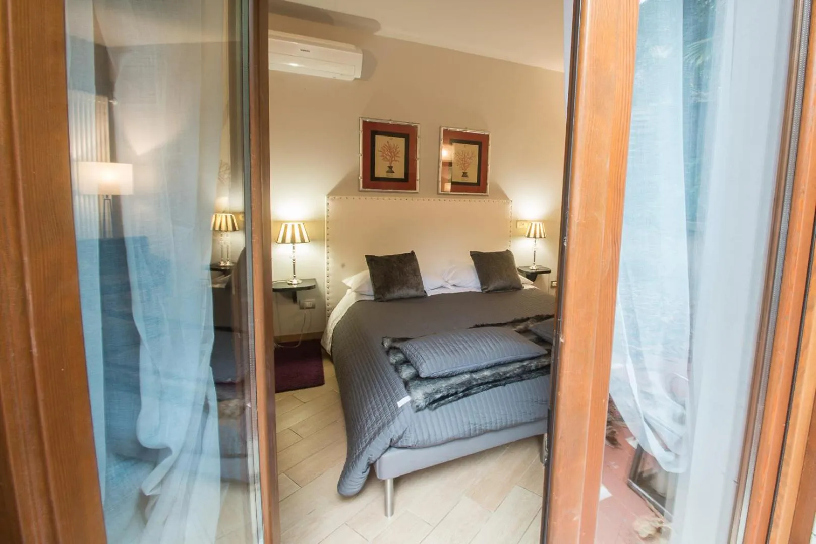 Photo of the whole room, Bed in Residenza Ca' degli Enzi