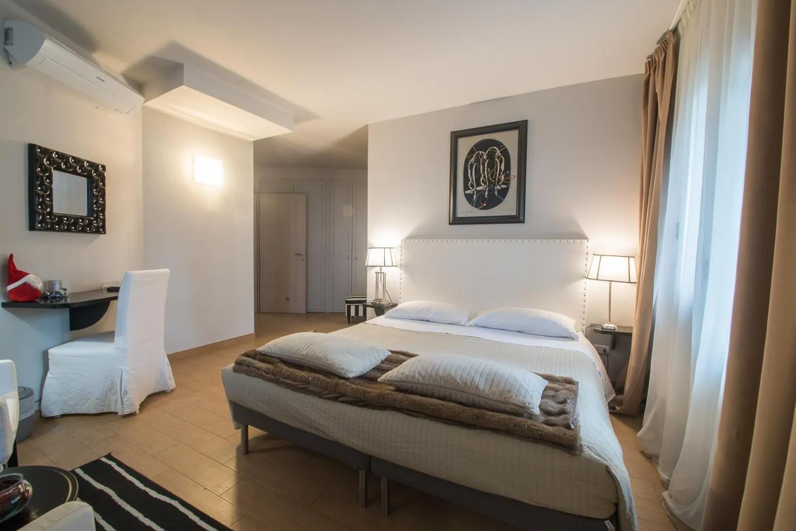 Photo of the whole room, Bed in Residenza Ca' degli Enzi