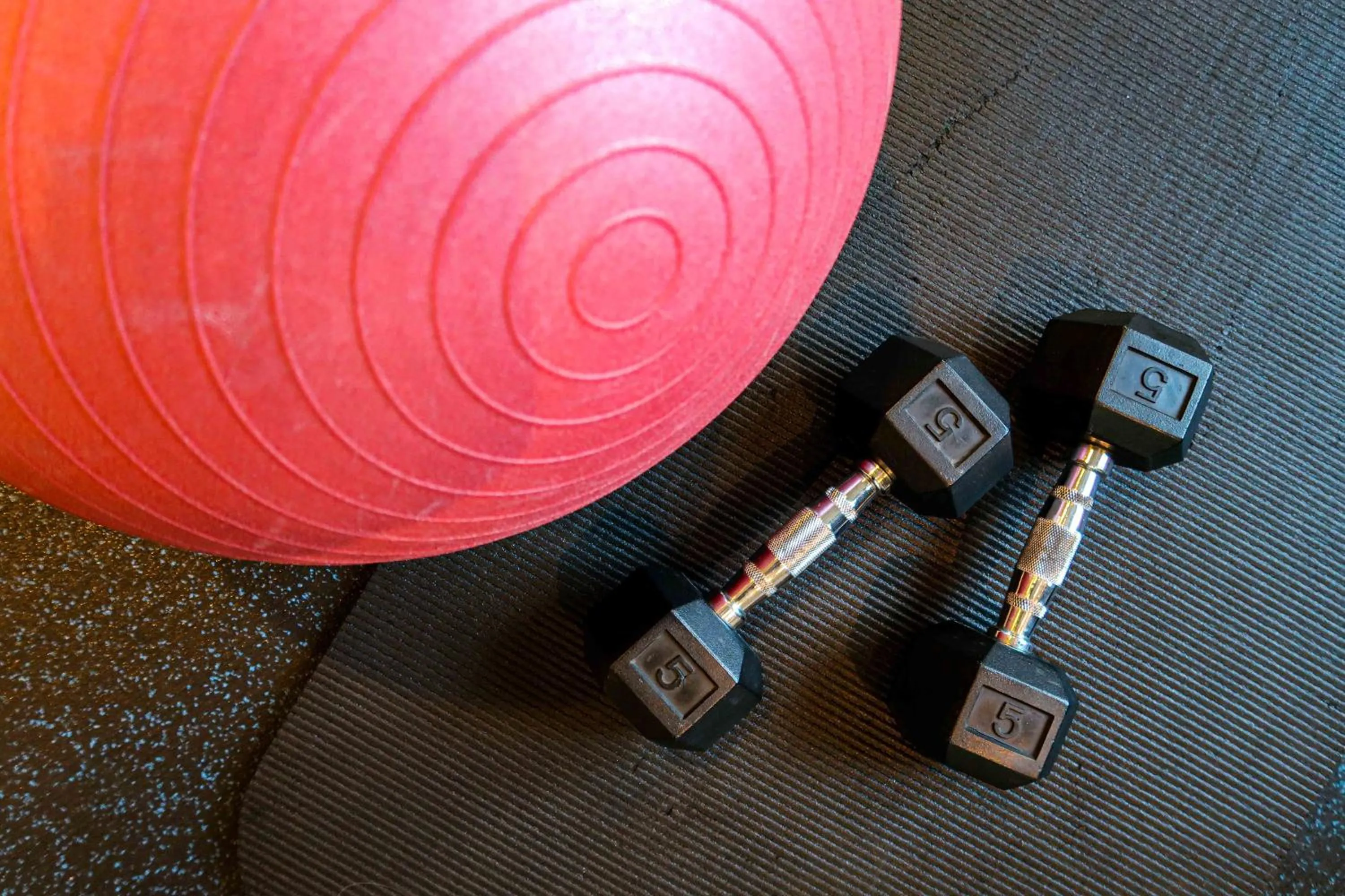 Fitness centre/facilities in Elite Hotel Marina Plaza