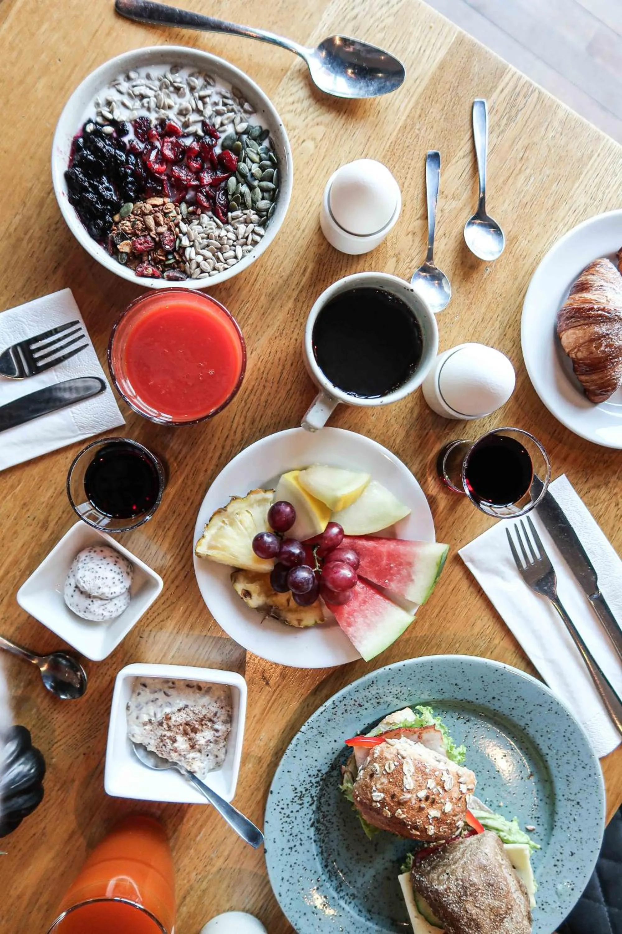 Breakfast in Elite Hotel Marina Plaza