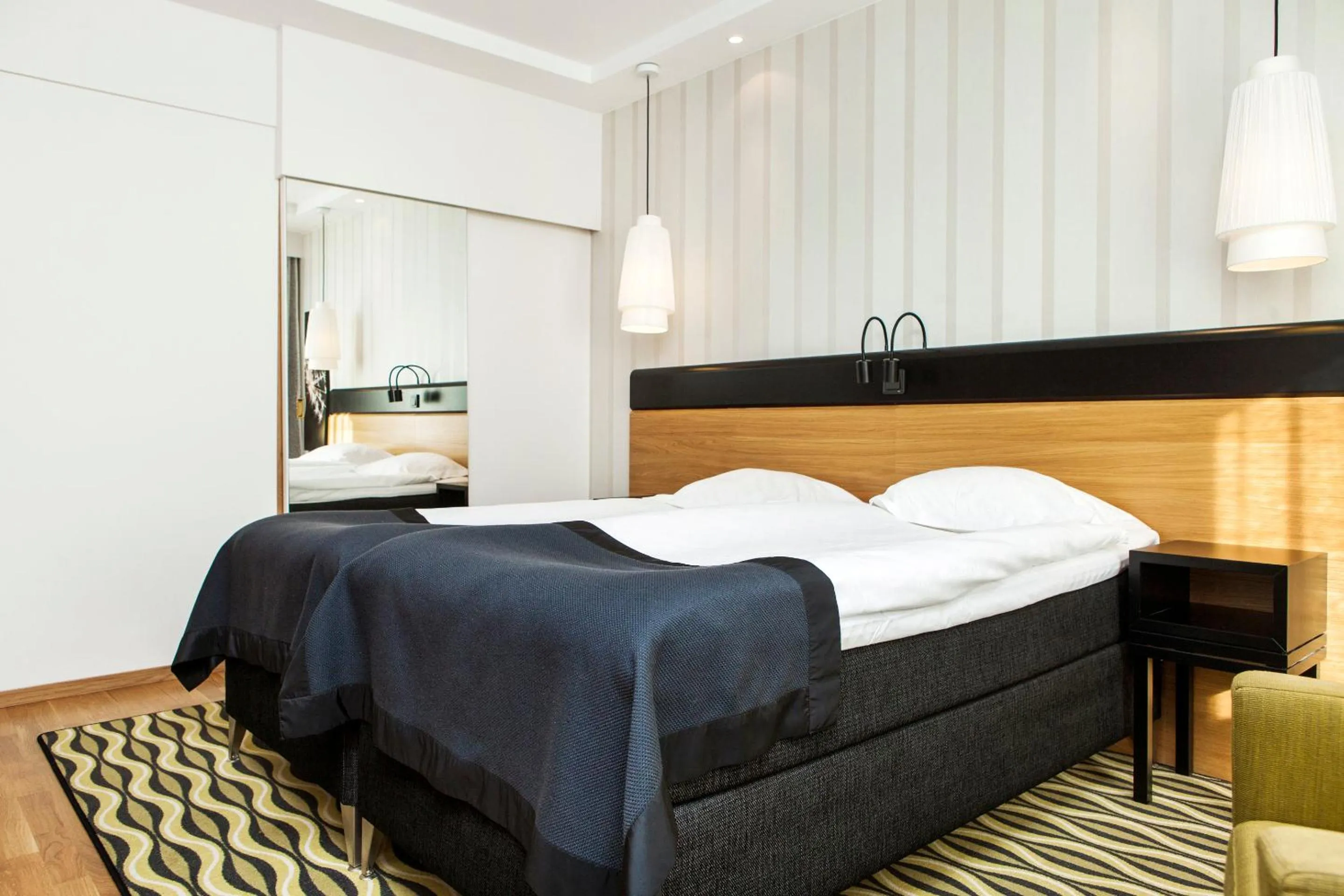 Photo of the whole room, Bed in Elite Hotel Marina Plaza