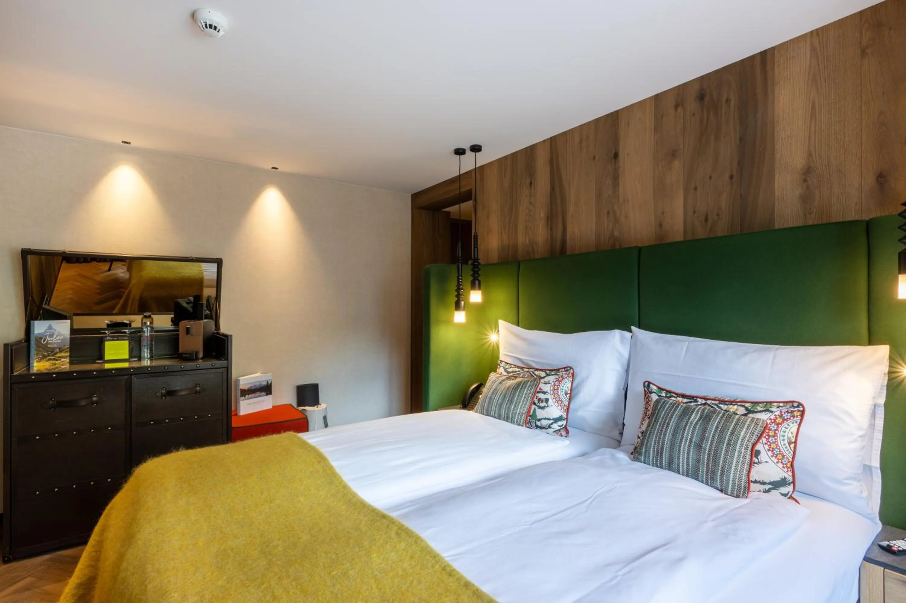 Bed in Hotel ZERMAMA Zermatt