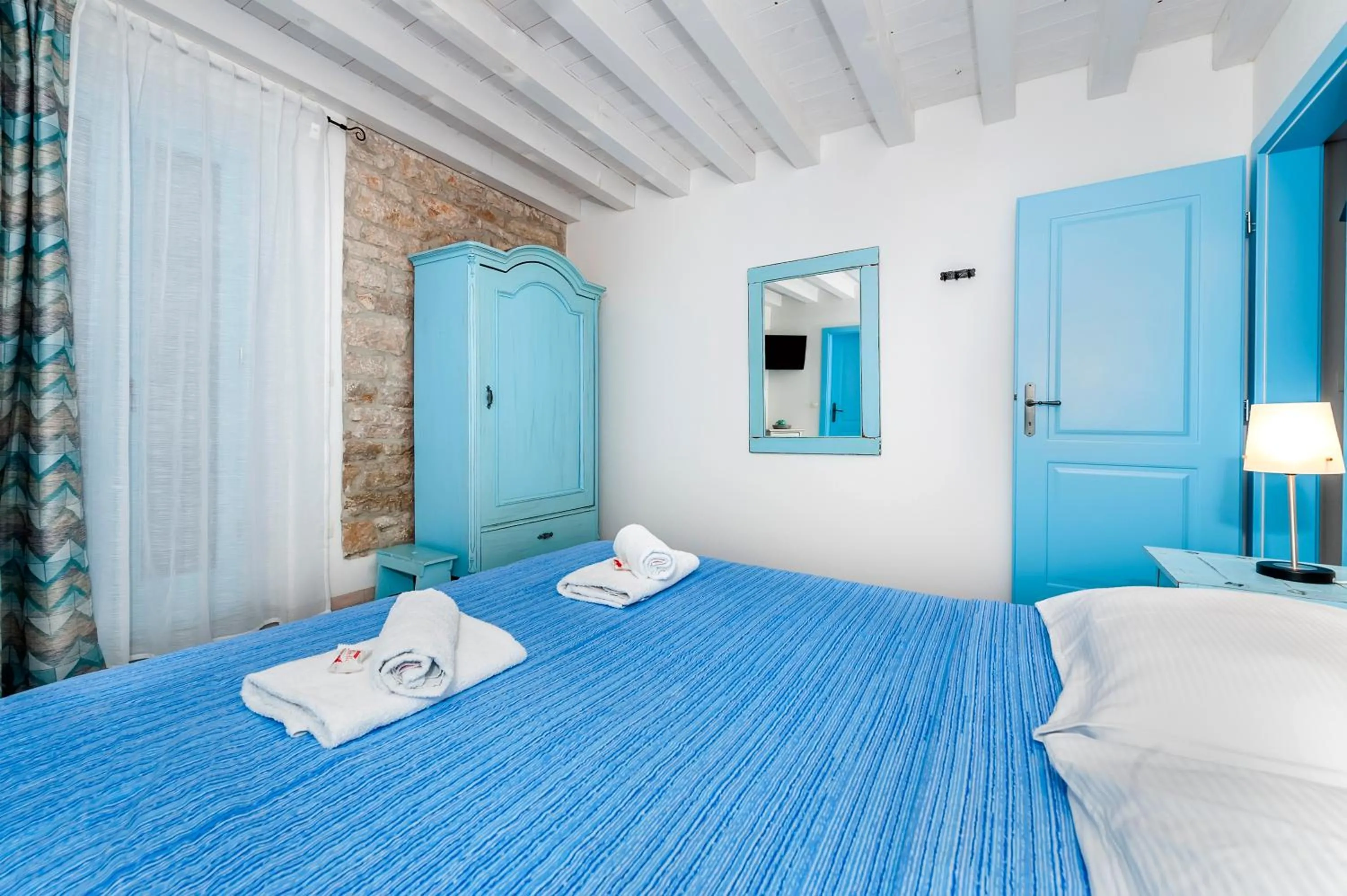 Bed in Apartments & Rooms La casa Barbaro