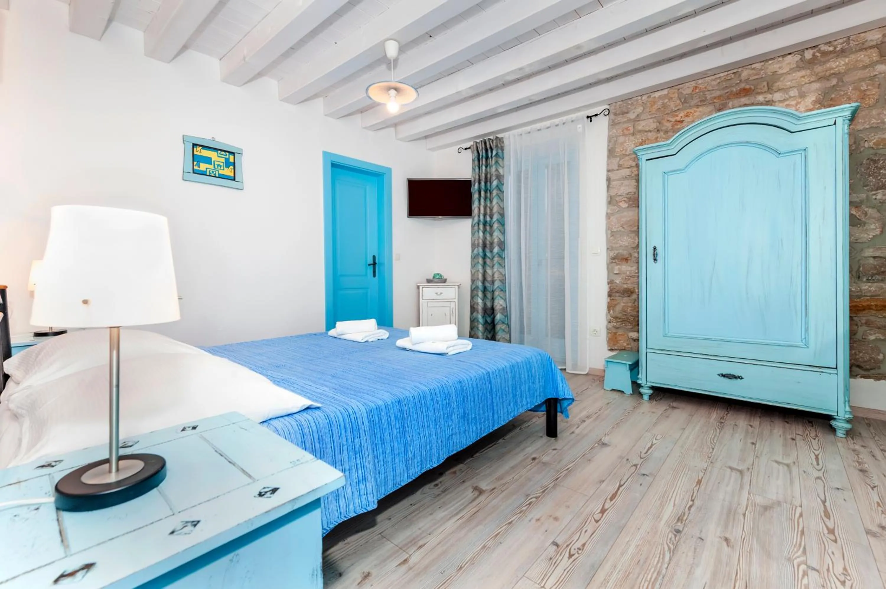 Bed in Apartments & Rooms La casa Barbaro
