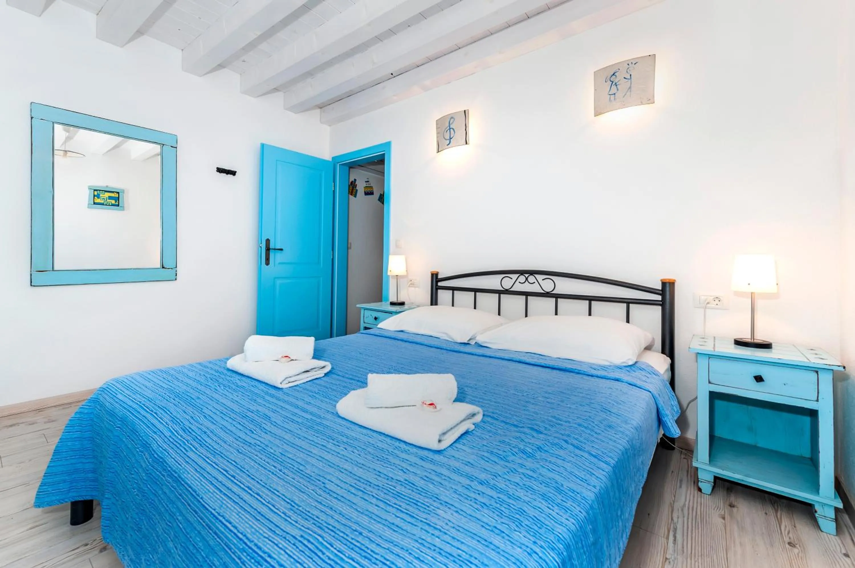 Bed in Apartments & Rooms La casa Barbaro