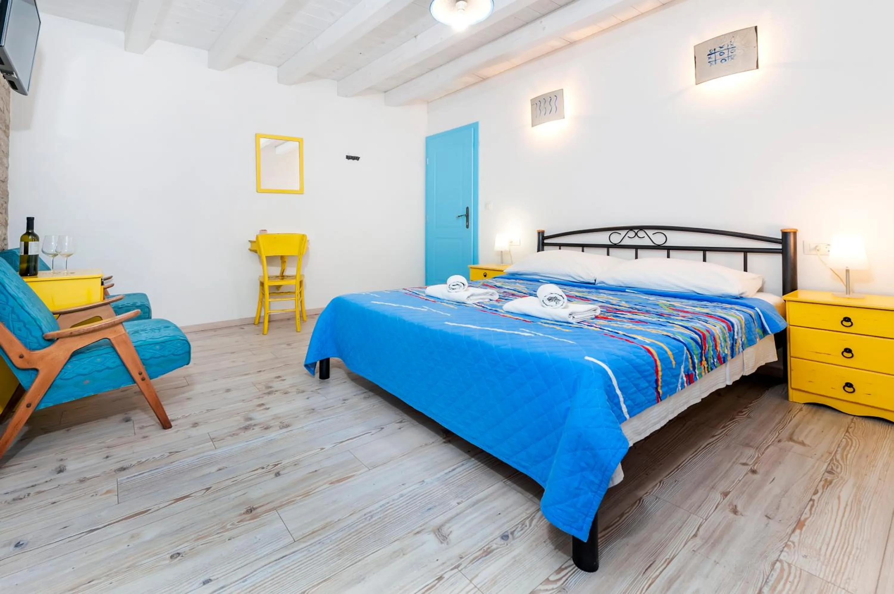 Bed in Apartments & Rooms La casa Barbaro